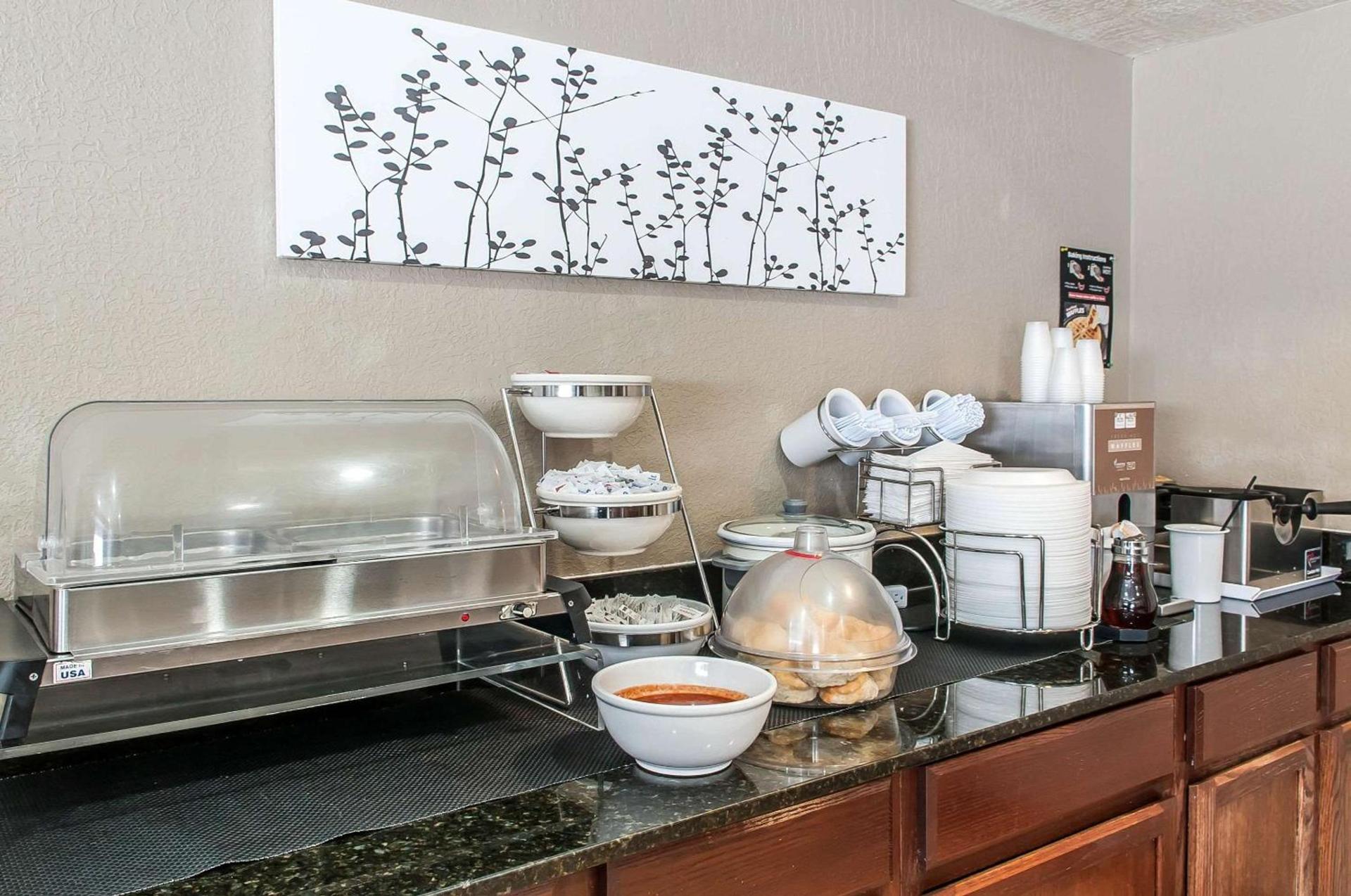 Sleep Inn Airport photo 23