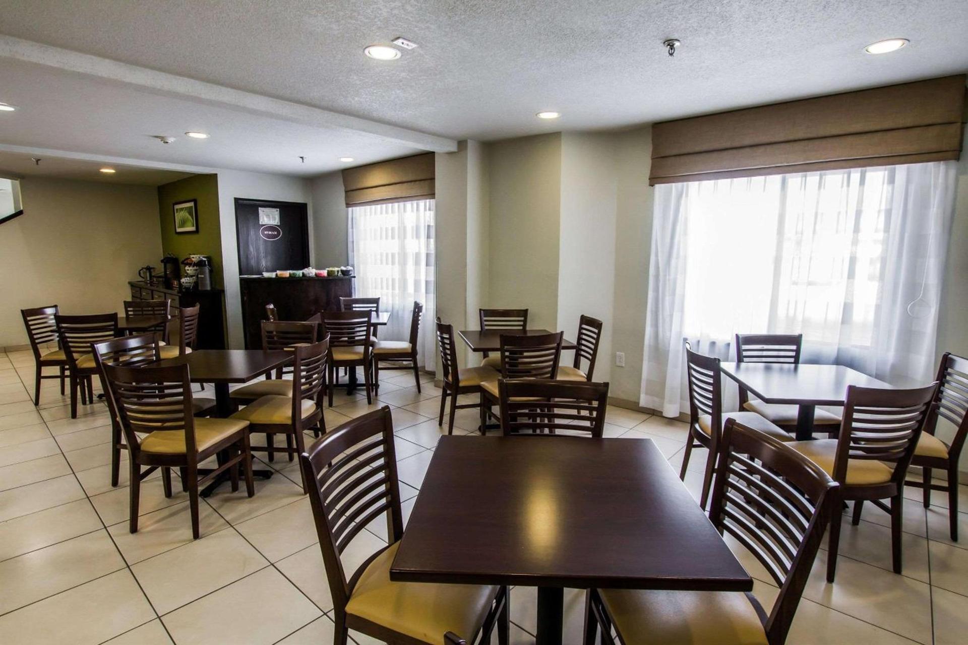 Sleep Inn Gallup photo 27