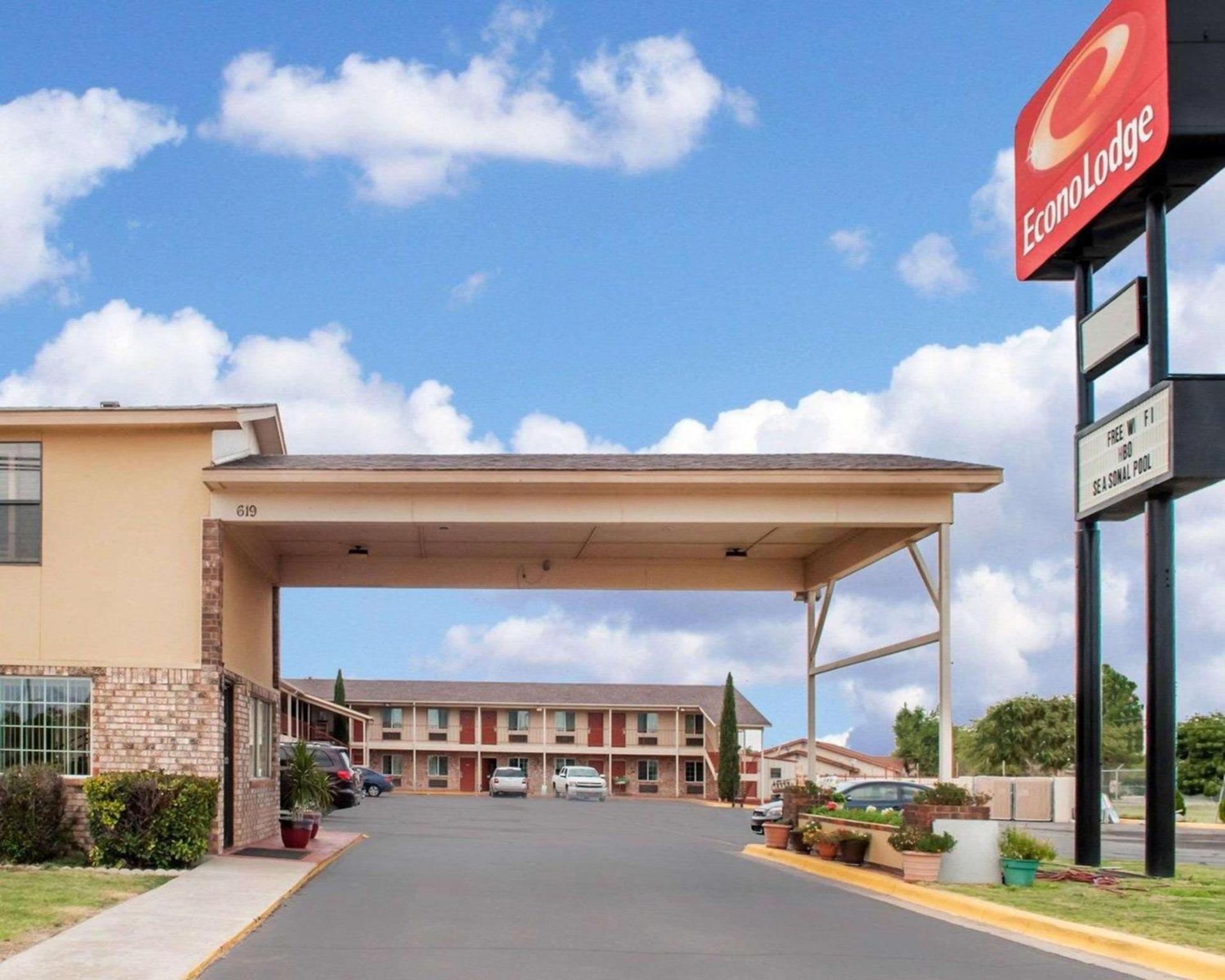 Econo Lodge Hobbs photo 21