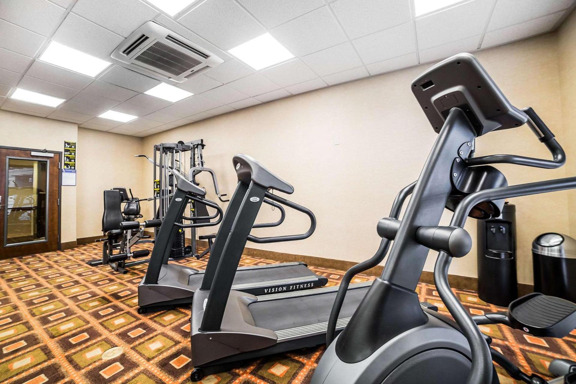 Comfort Inn & Suites Henderson - Las Vegas photo 34
