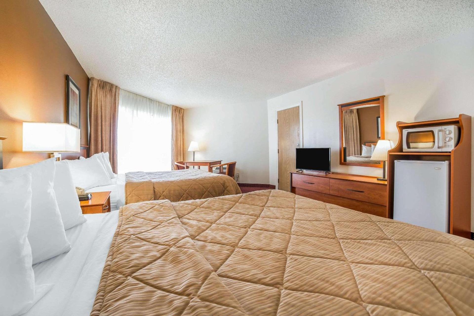Lake Mead Inn photo 24