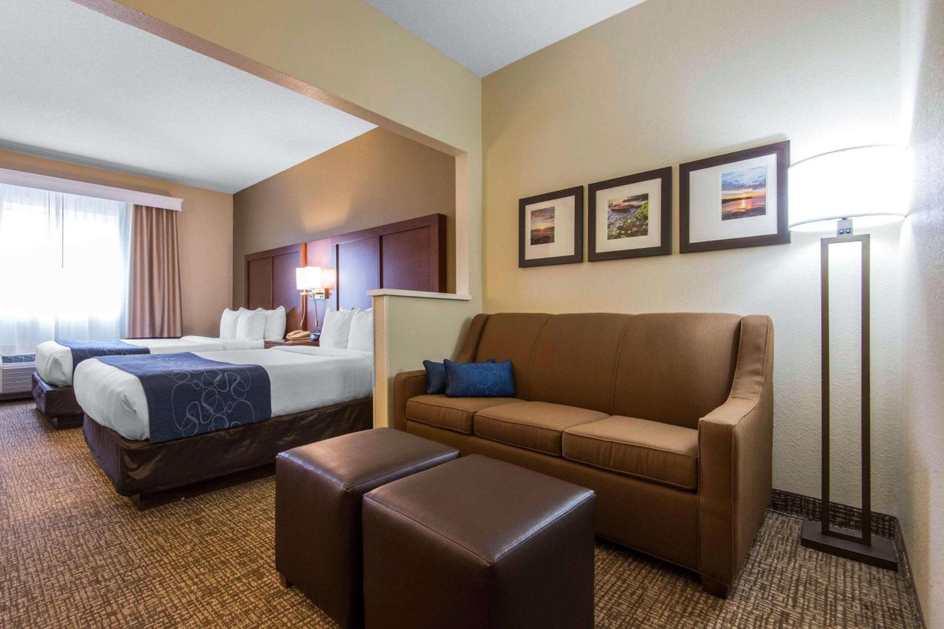 Comfort Suites Rochester Henrietta University Area photo 11