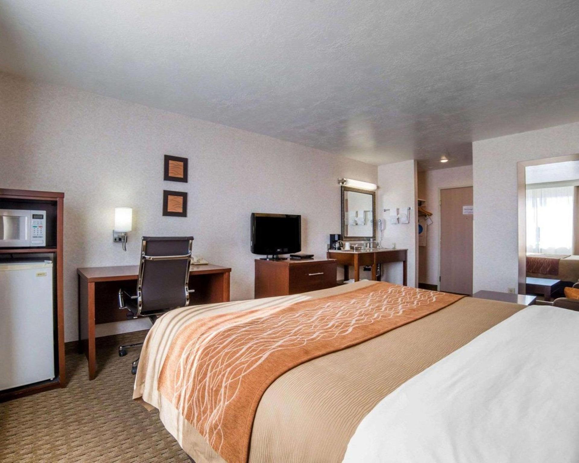 Comfort Inn Elko photo 7