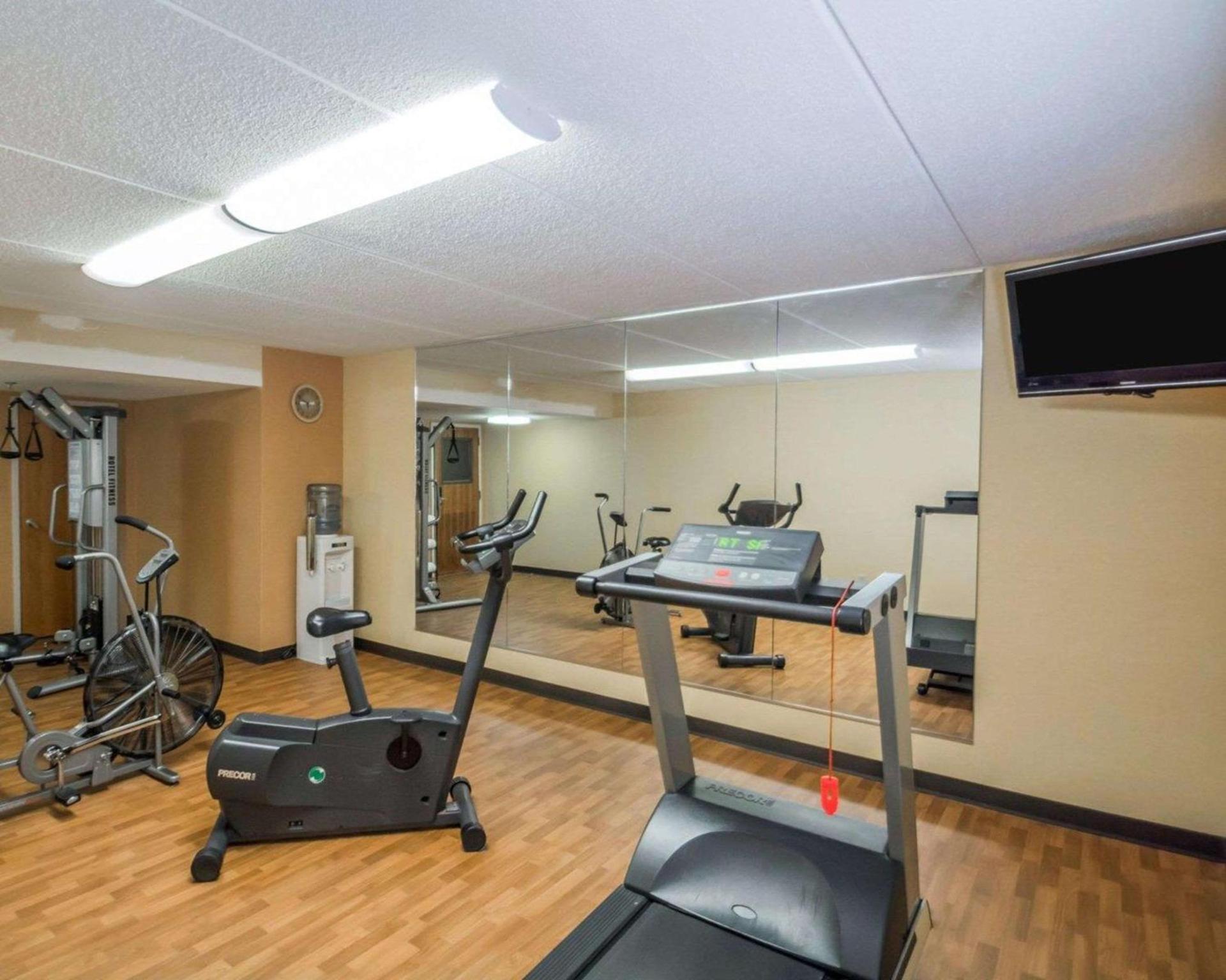 Comfort Inn - NYS Fairgrounds photo 37