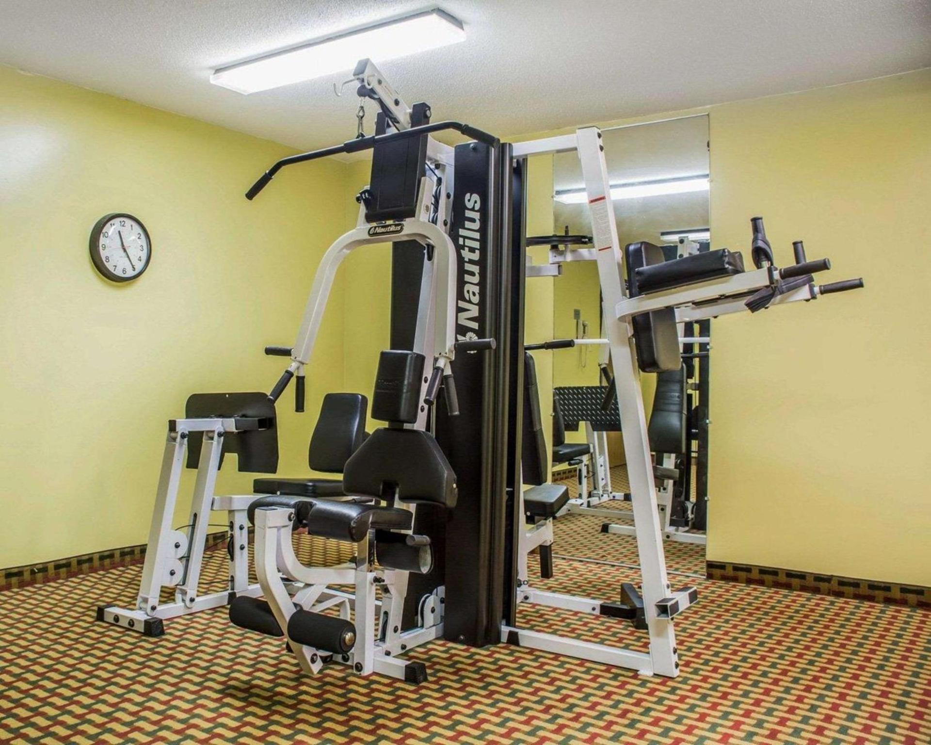Quality Inn Lockport photo 21