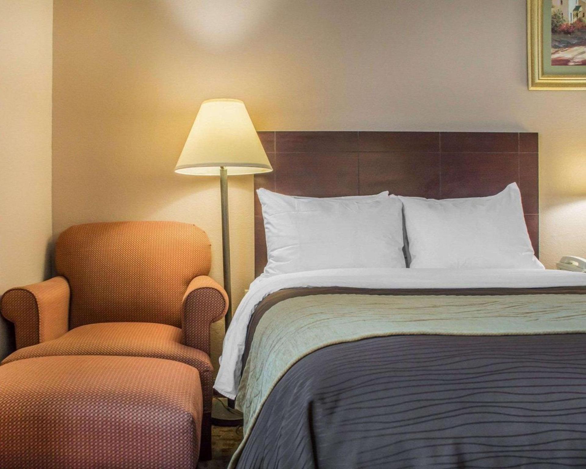 Quality Inn Lockport photo 14