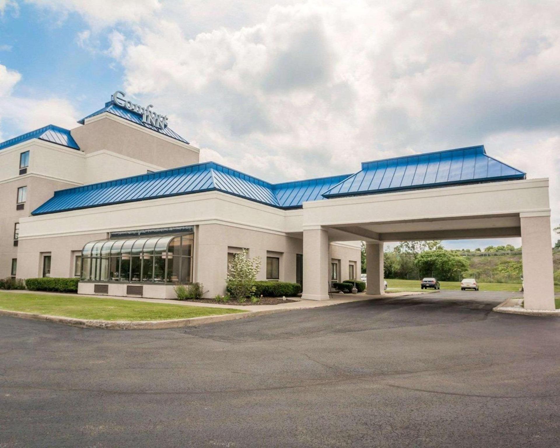 Comfort Inn - NYS Fairgrounds photo 2