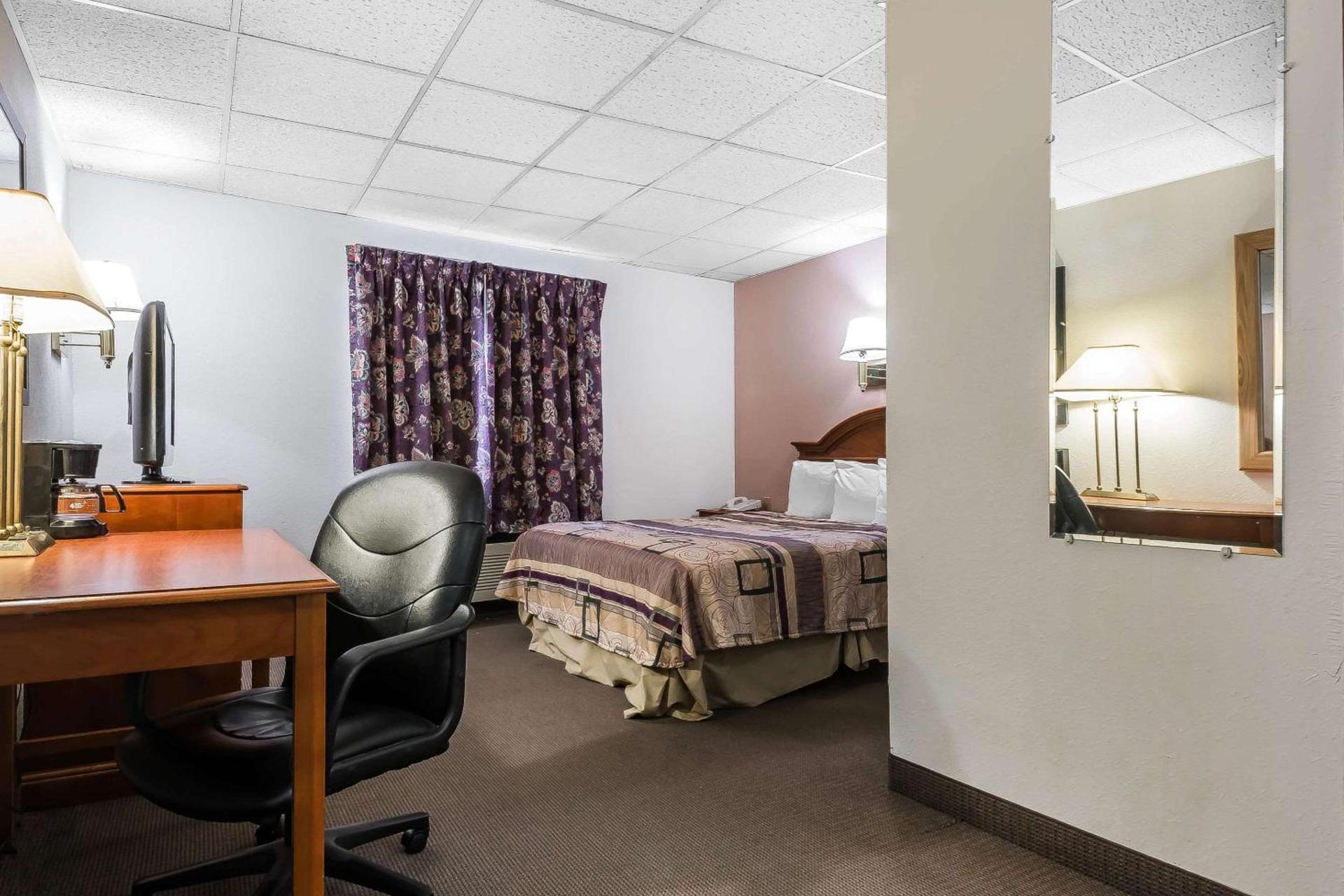Quality Inn & Suites Binghamton Vestal photo 21