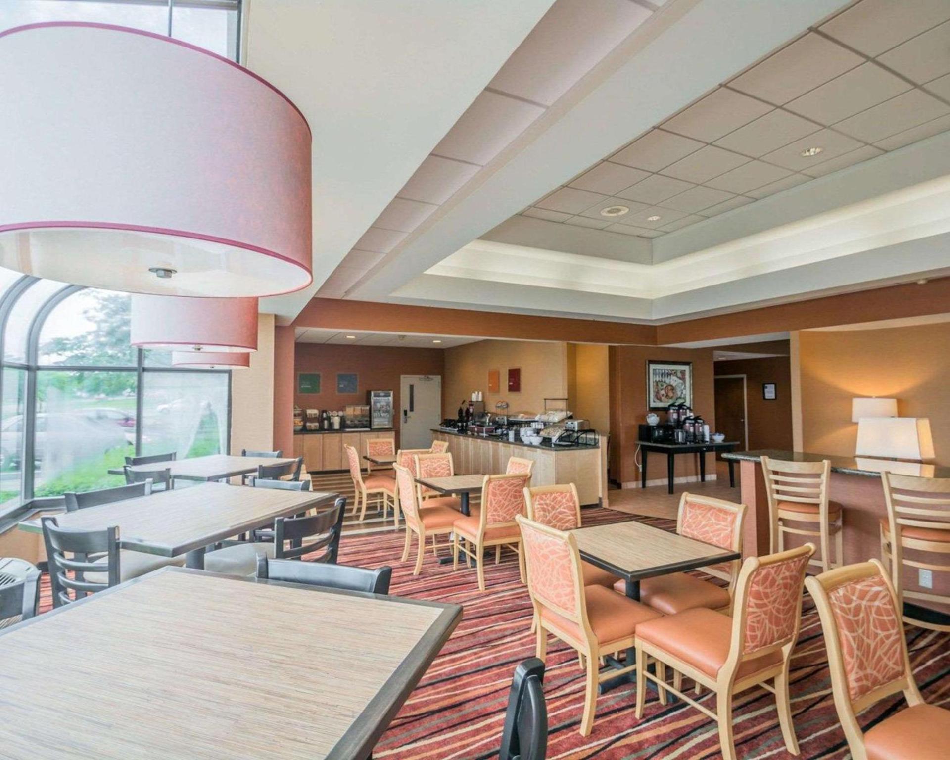 Comfort Inn - NYS Fairgrounds photo 42