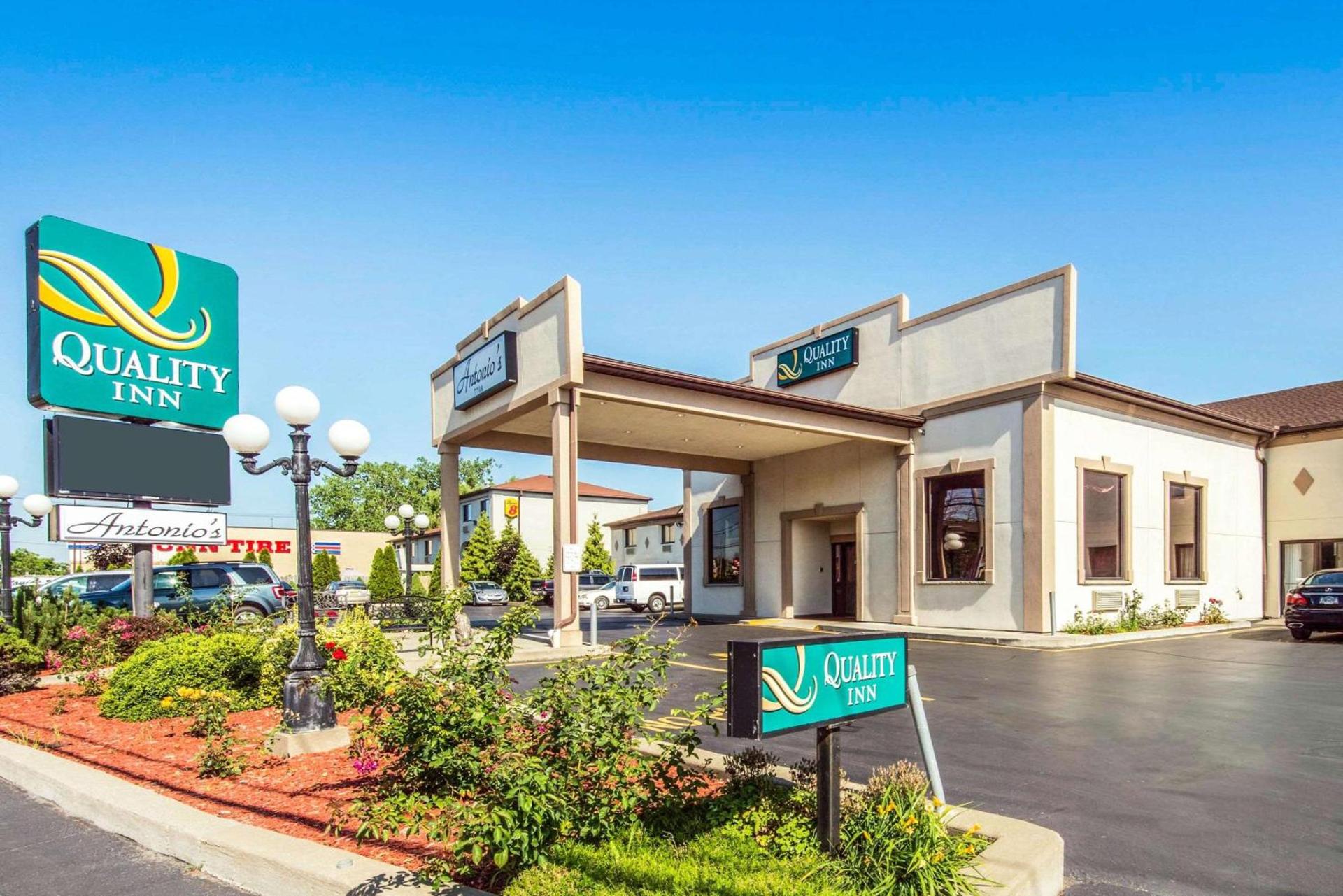 Quality Inn - Niagara Falls Blvd photo 1