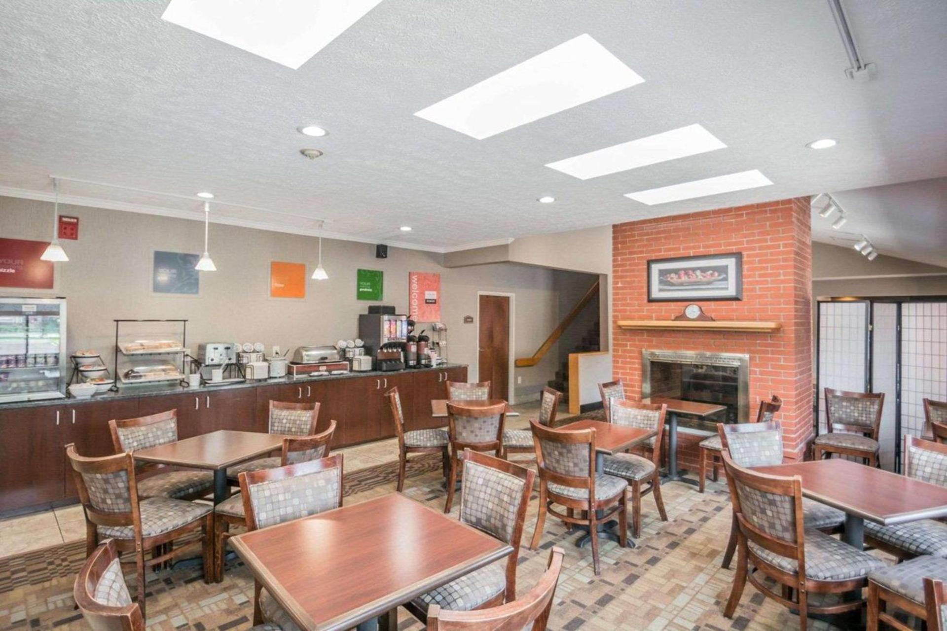 Quality Inn Corning photo 24