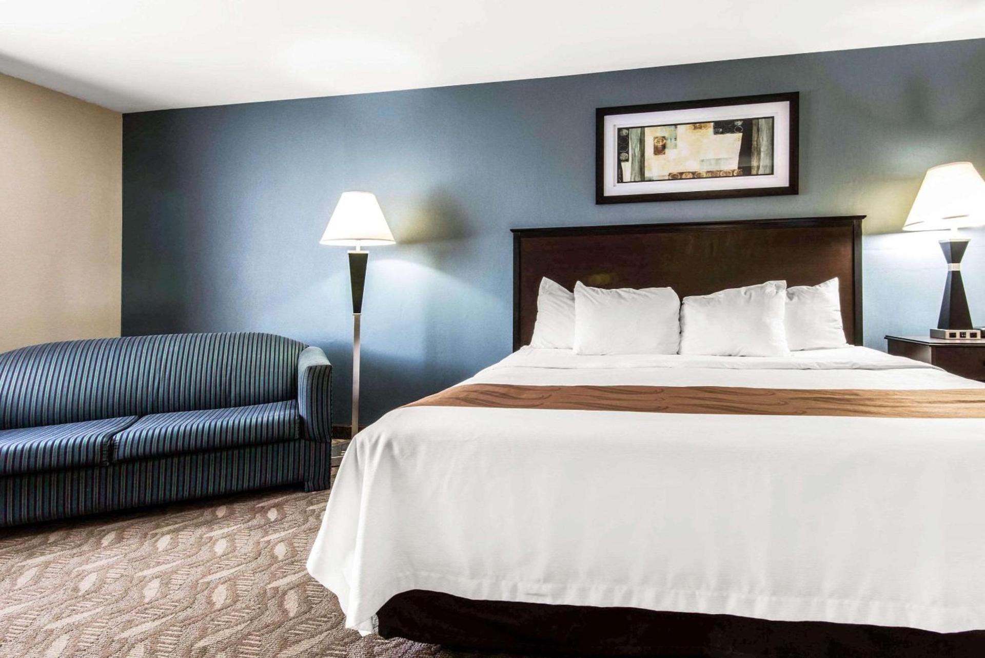 Quality Inn - Niagara Falls Blvd photo 18