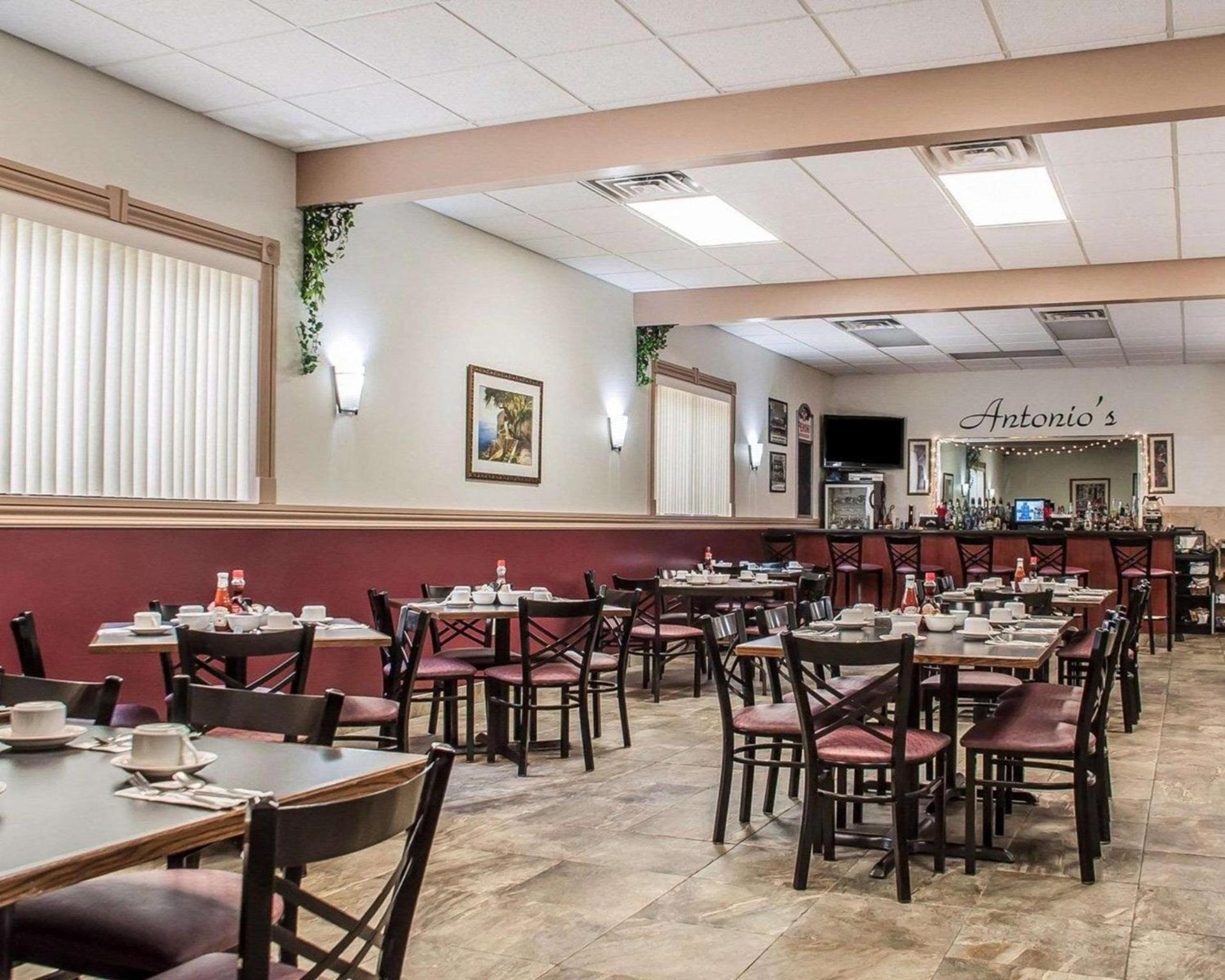 Quality Inn - Niagara Falls Blvd photo 38