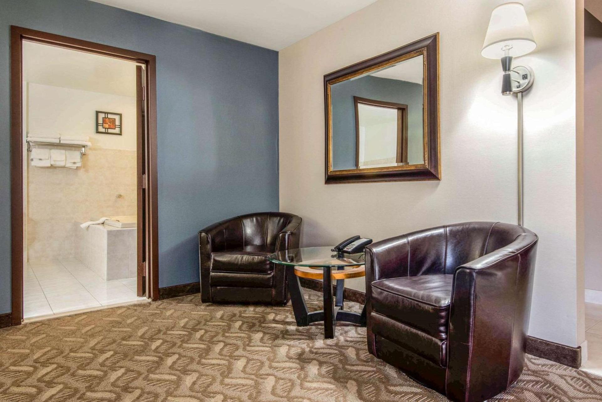 Quality Inn - Niagara Falls Blvd photo 31