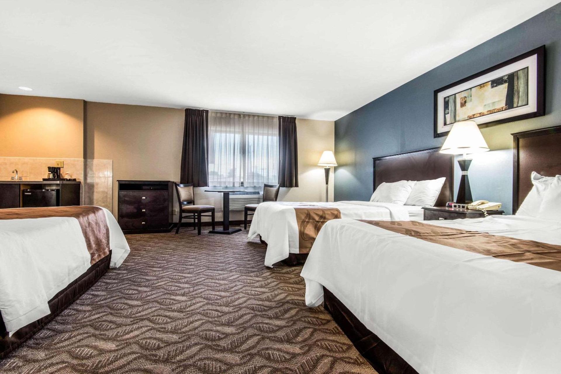 Quality Inn - Niagara Falls Blvd photo 12