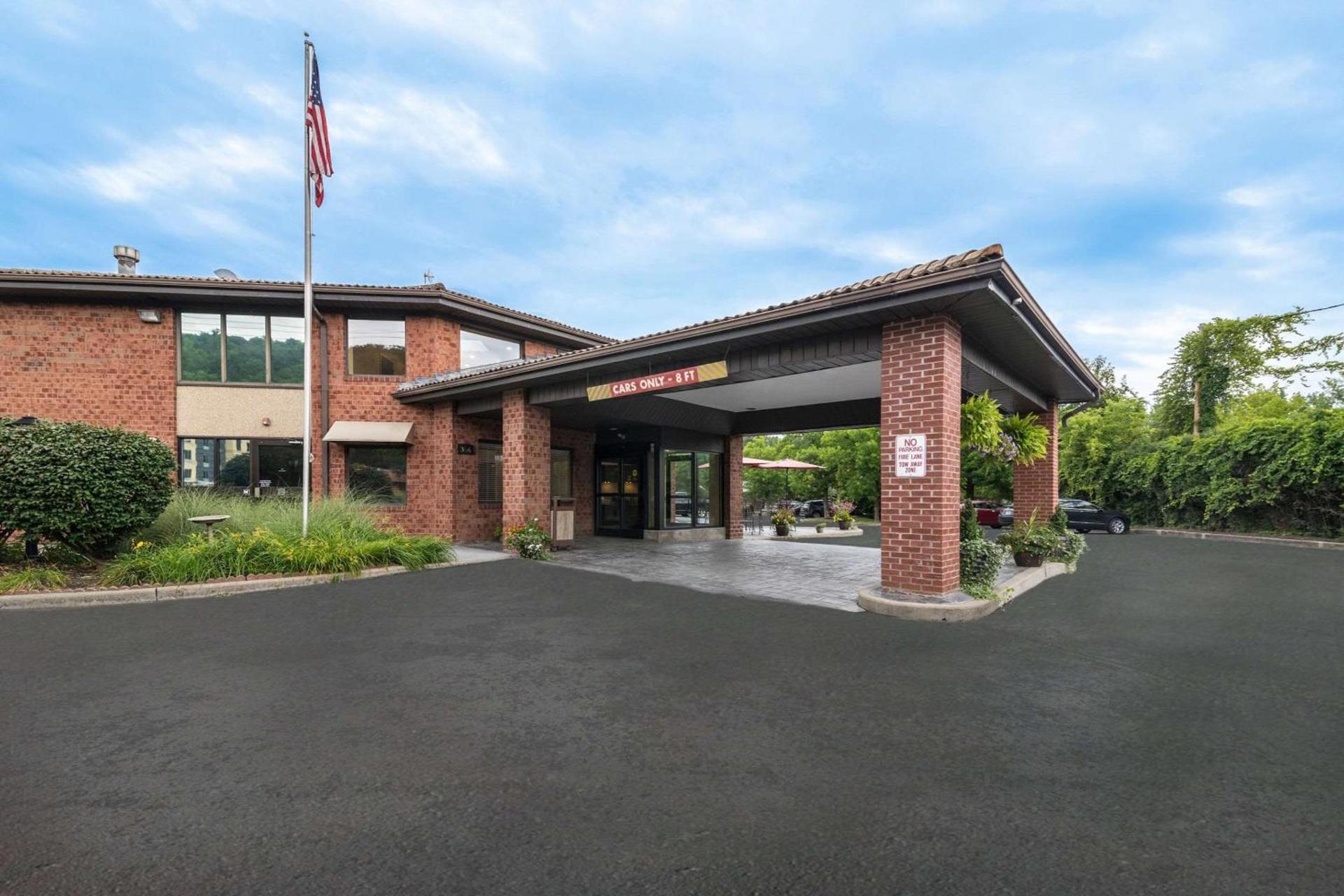 Quality Inn Ithaca - University Area photo 3