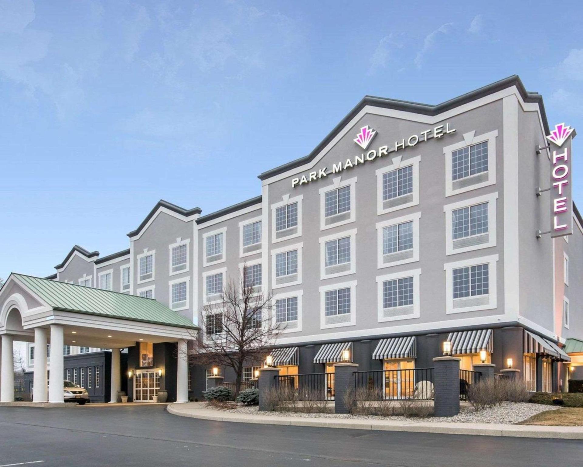 Park Manor Hotel — hotel in Clifton Park
