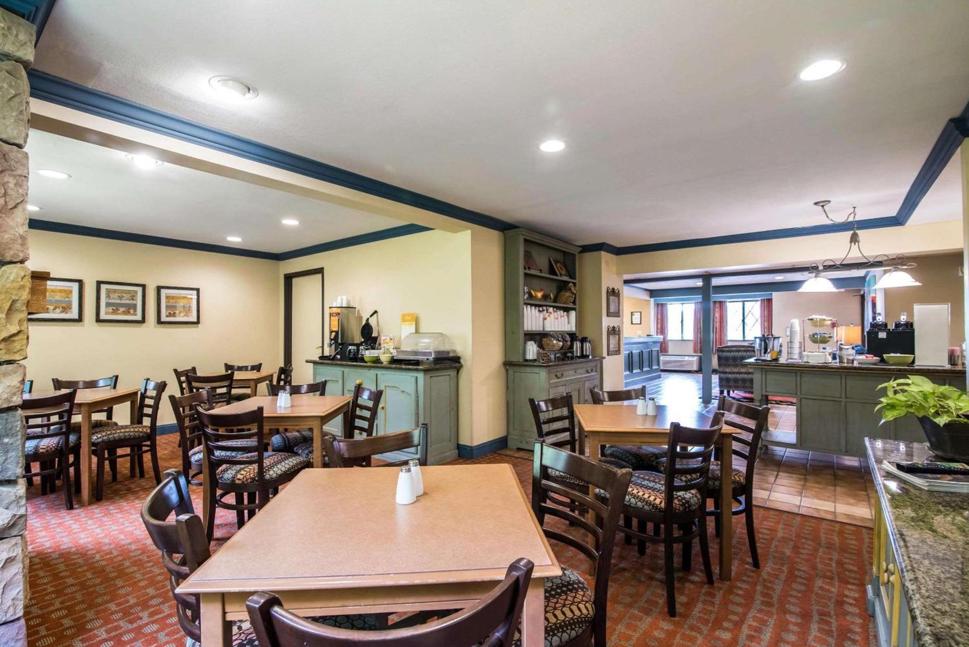 Quality Inn Cortland - University Area photo 13