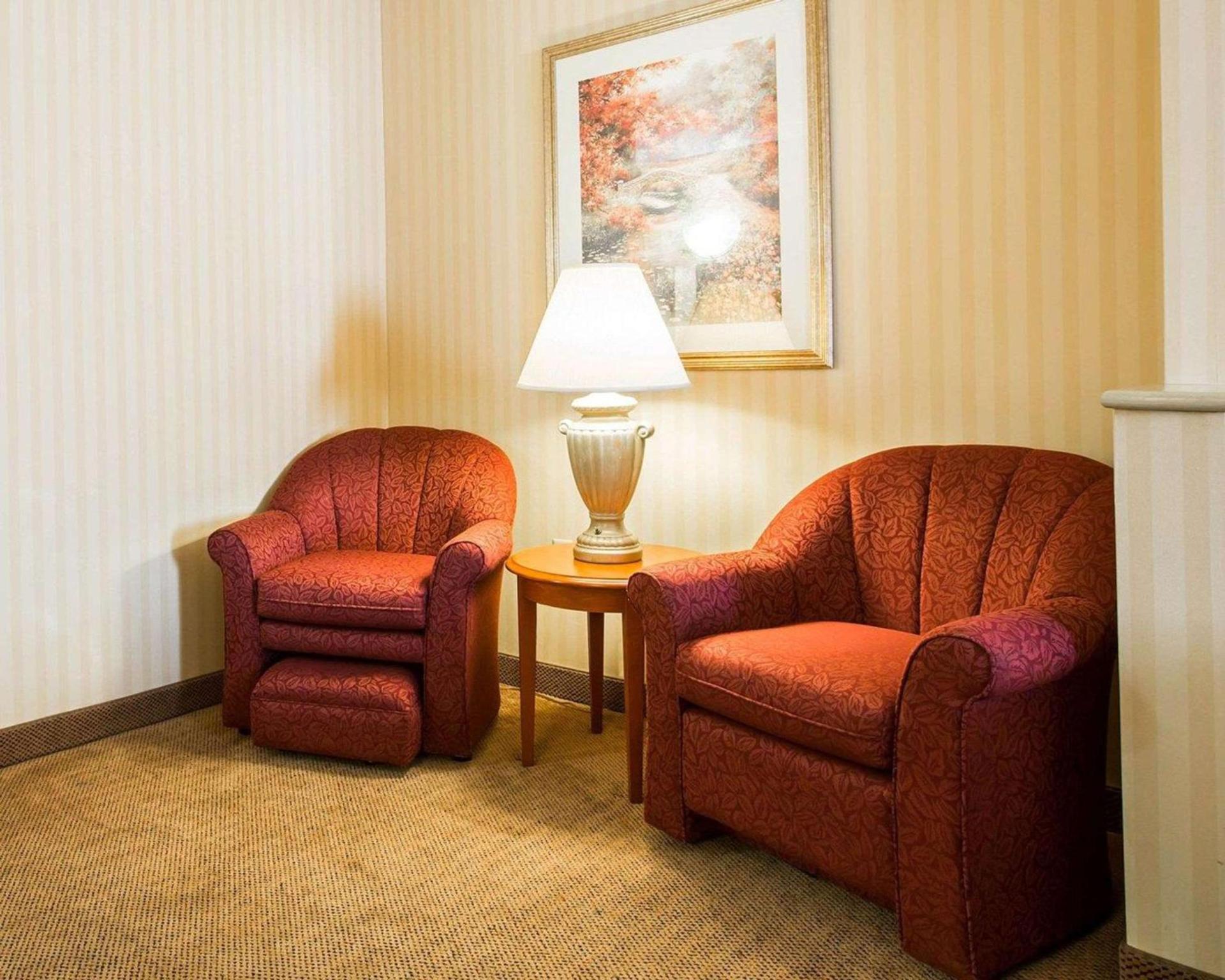 Holiday Inn Express & Suites Hawthorne - Elmsford North by IHG photo 8