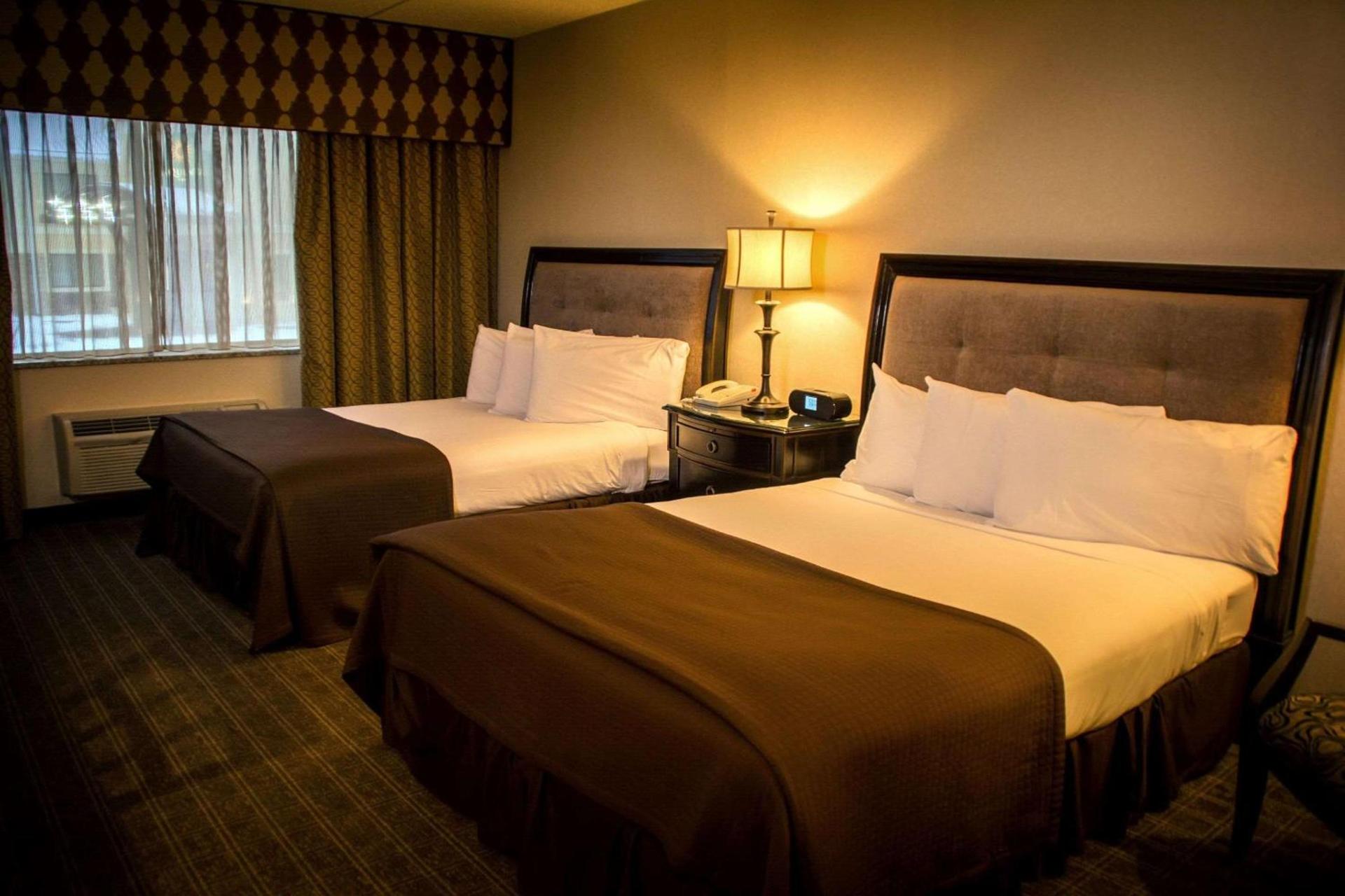 Garden Place Hotel photo 12