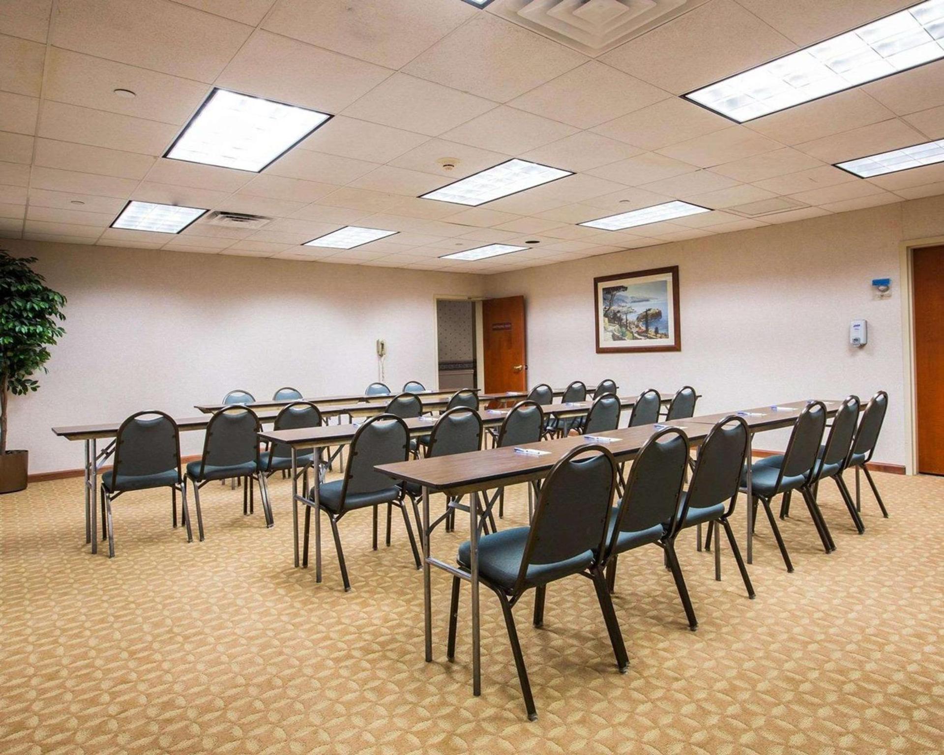 Holiday Inn Express & Suites Hawthorne - Elmsford North by IHG photo 36