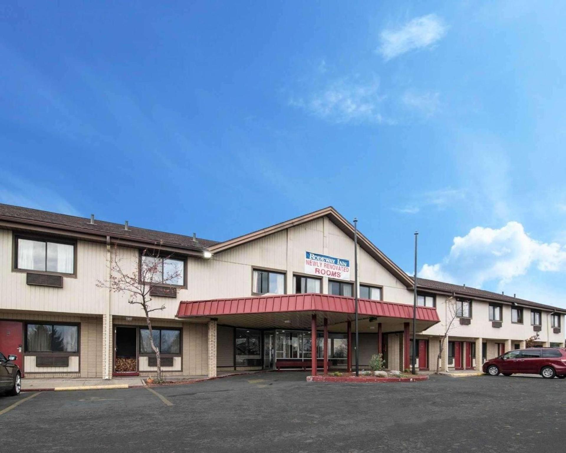 Rodeway Inn Syracuse Carrier Circle photo 1