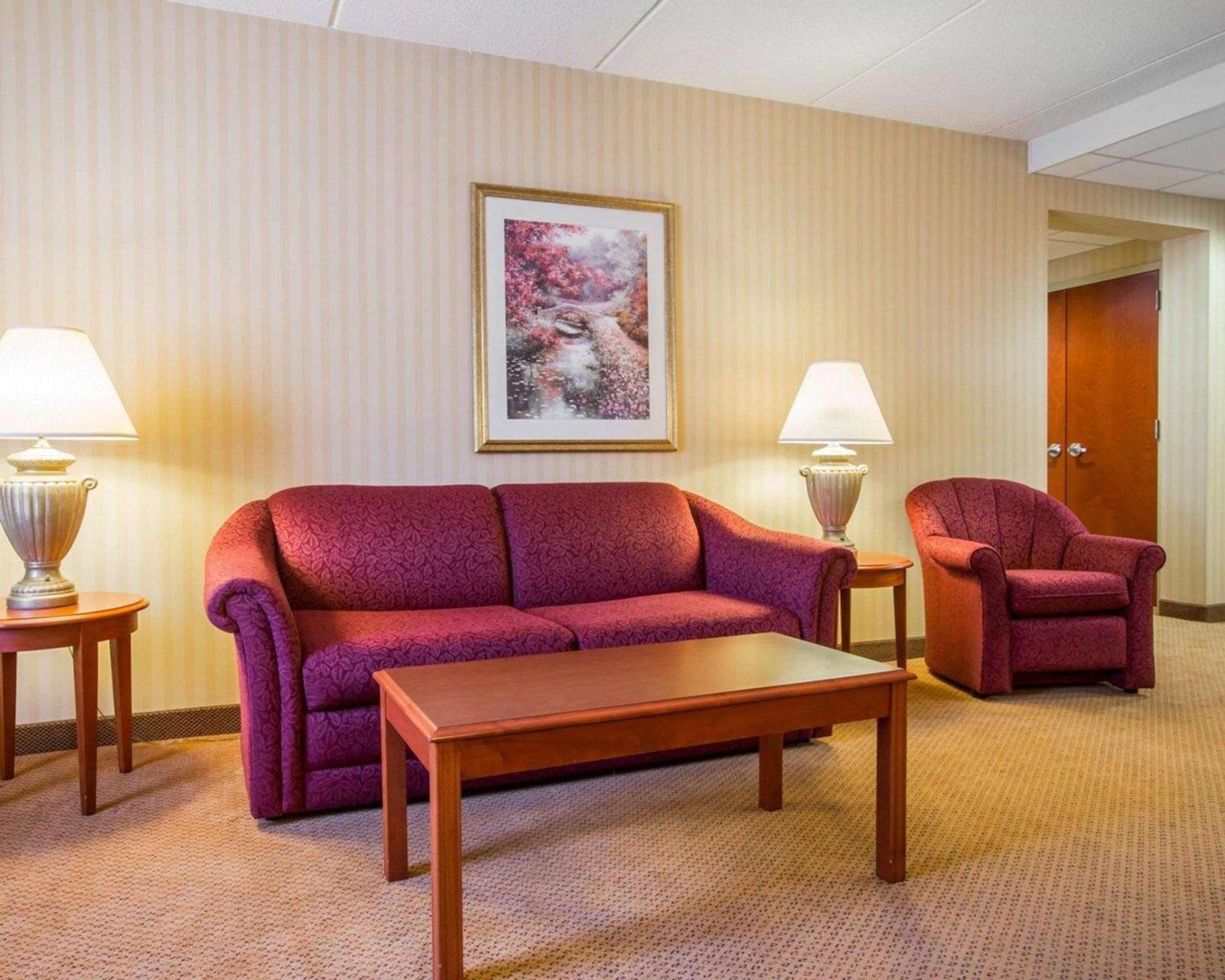 Holiday Inn Express & Suites Hawthorne - Elmsford North by IHG photo 18