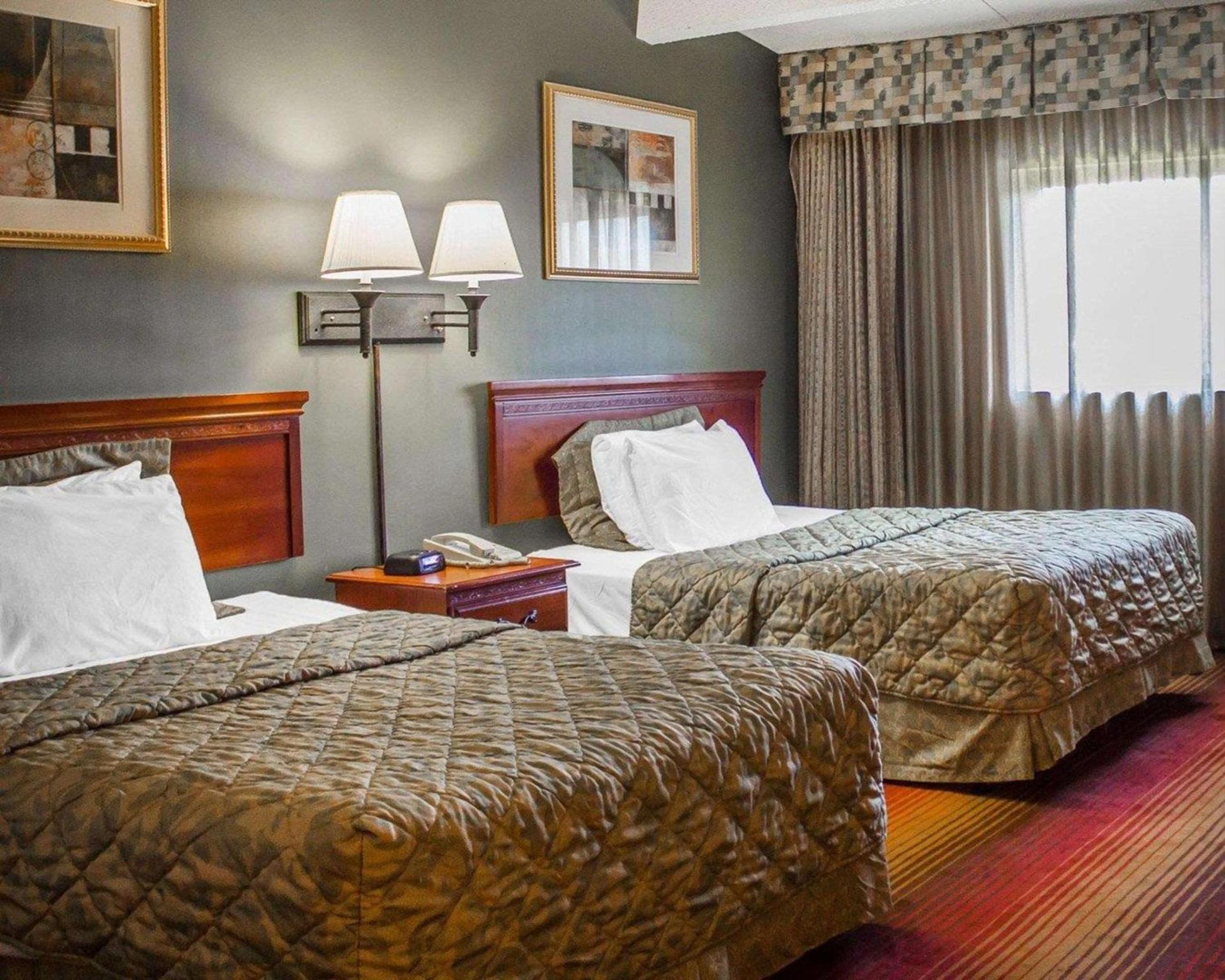 Rodeway Inn Huntington Station - Melville photo 7