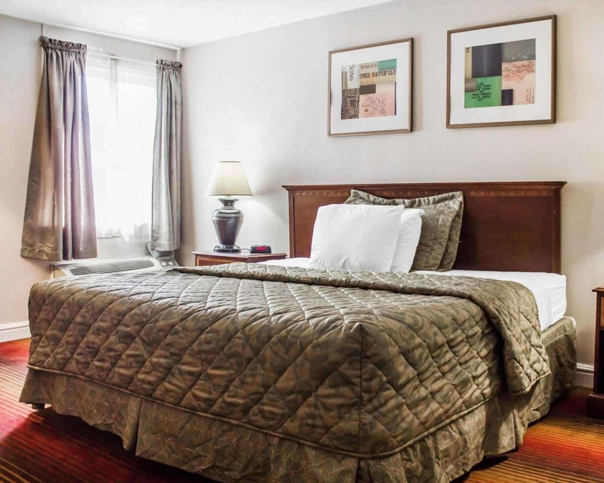 Rodeway Inn Huntington Station - Melville photo 6