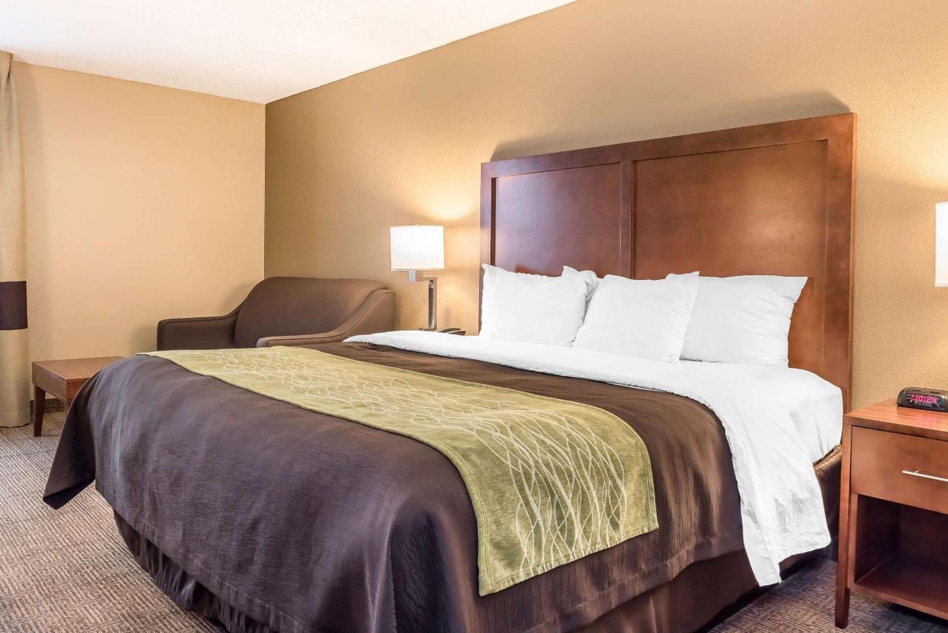 Comfort Inn & Suites Piqua-Near Troy-I75 photo 13