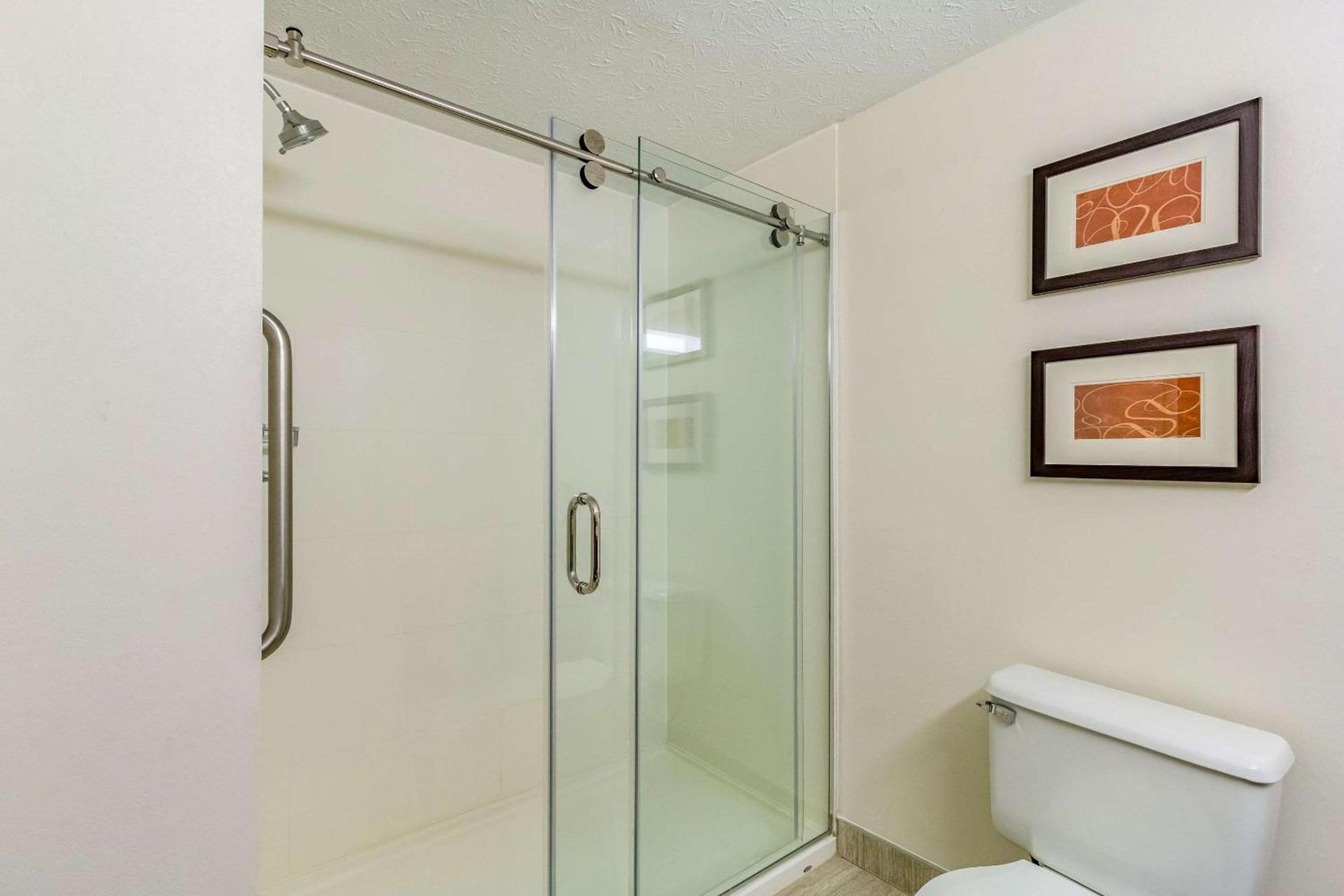 Comfort Inn Independence - Cleveland photo 27