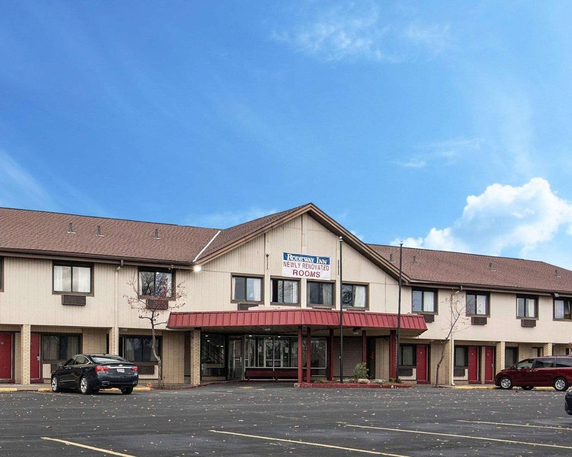 Rodeway Inn Syracuse Carrier Circle photo 31