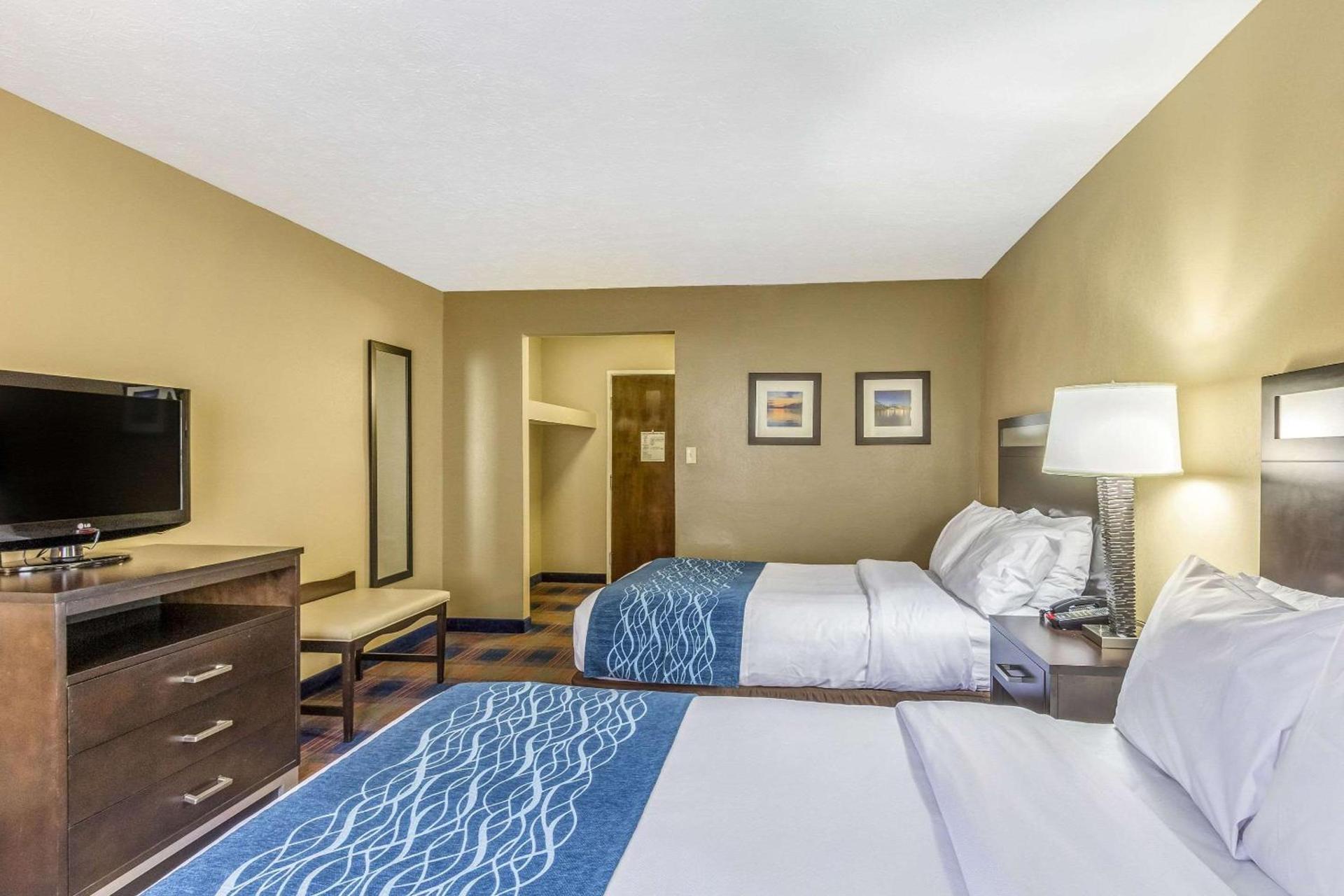 Comfort Inn Independence - Cleveland photo 24