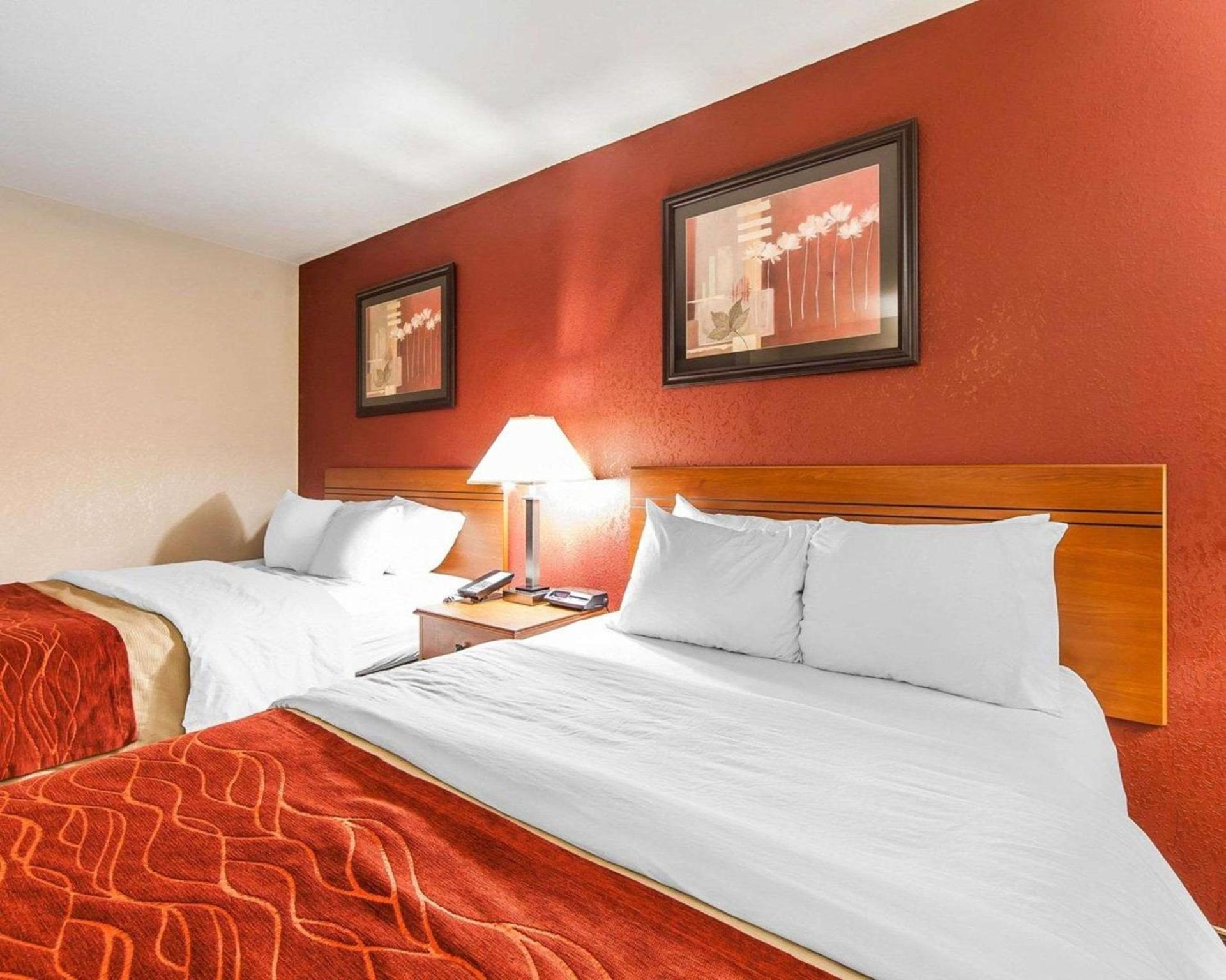 Quality Inn Seaman photo 18