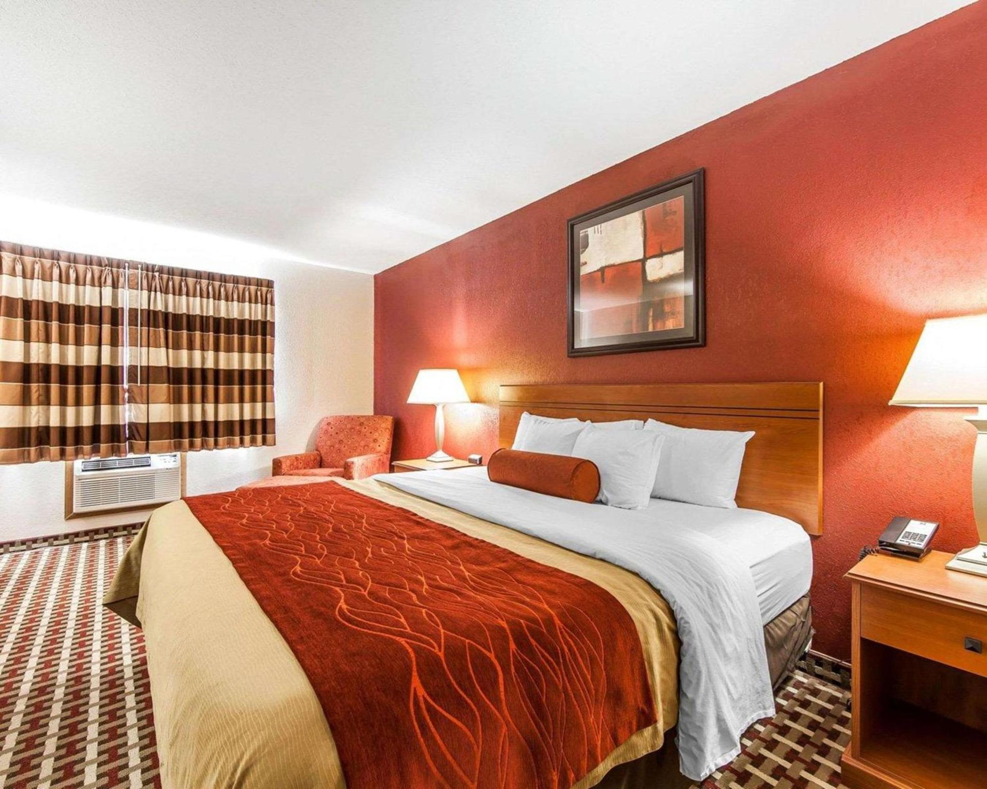 Quality Inn Seaman photo 19