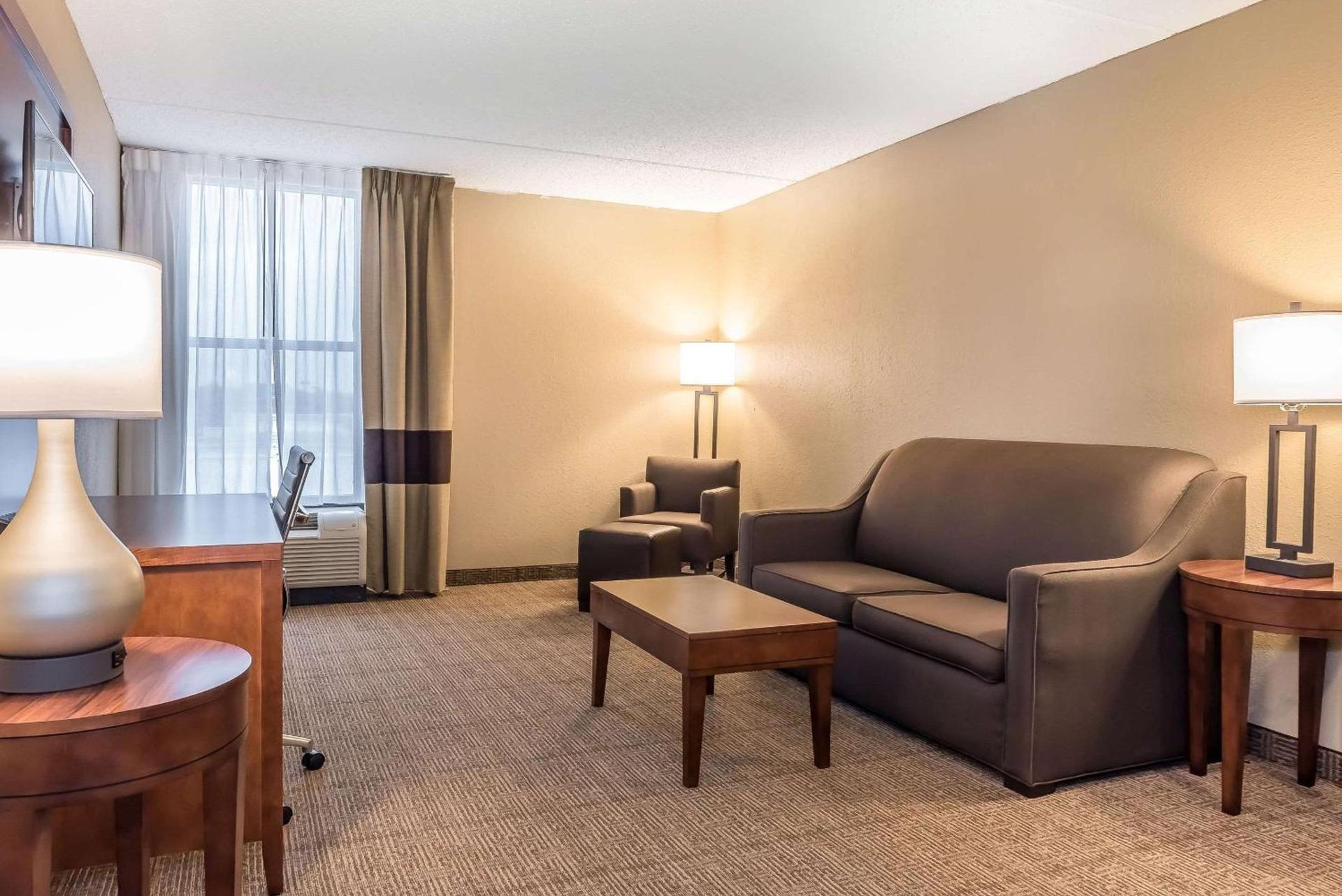 Comfort Inn & Suites Piqua-Near Troy-I75 photo 27