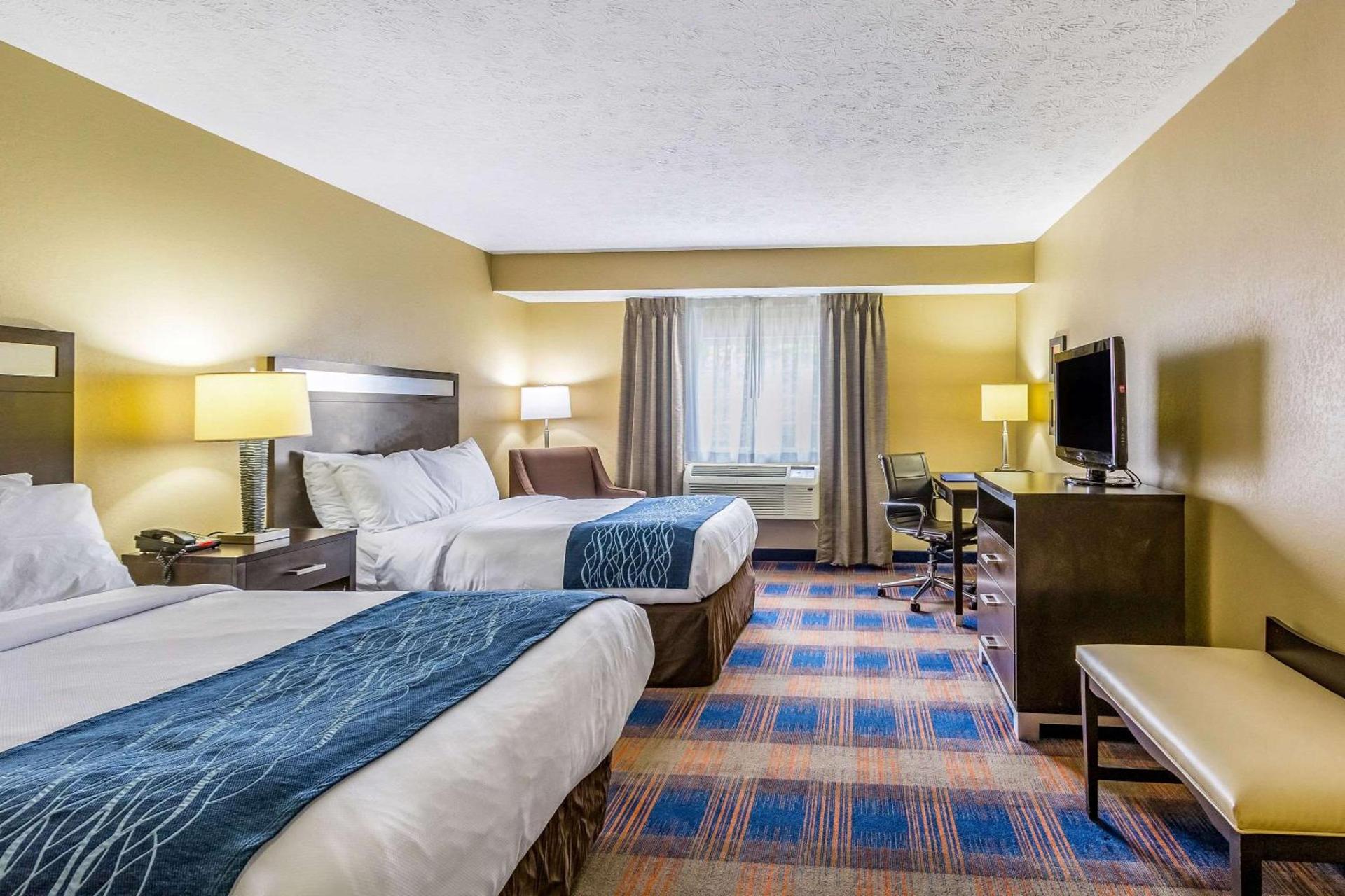 Comfort Inn Independence - Cleveland photo 12