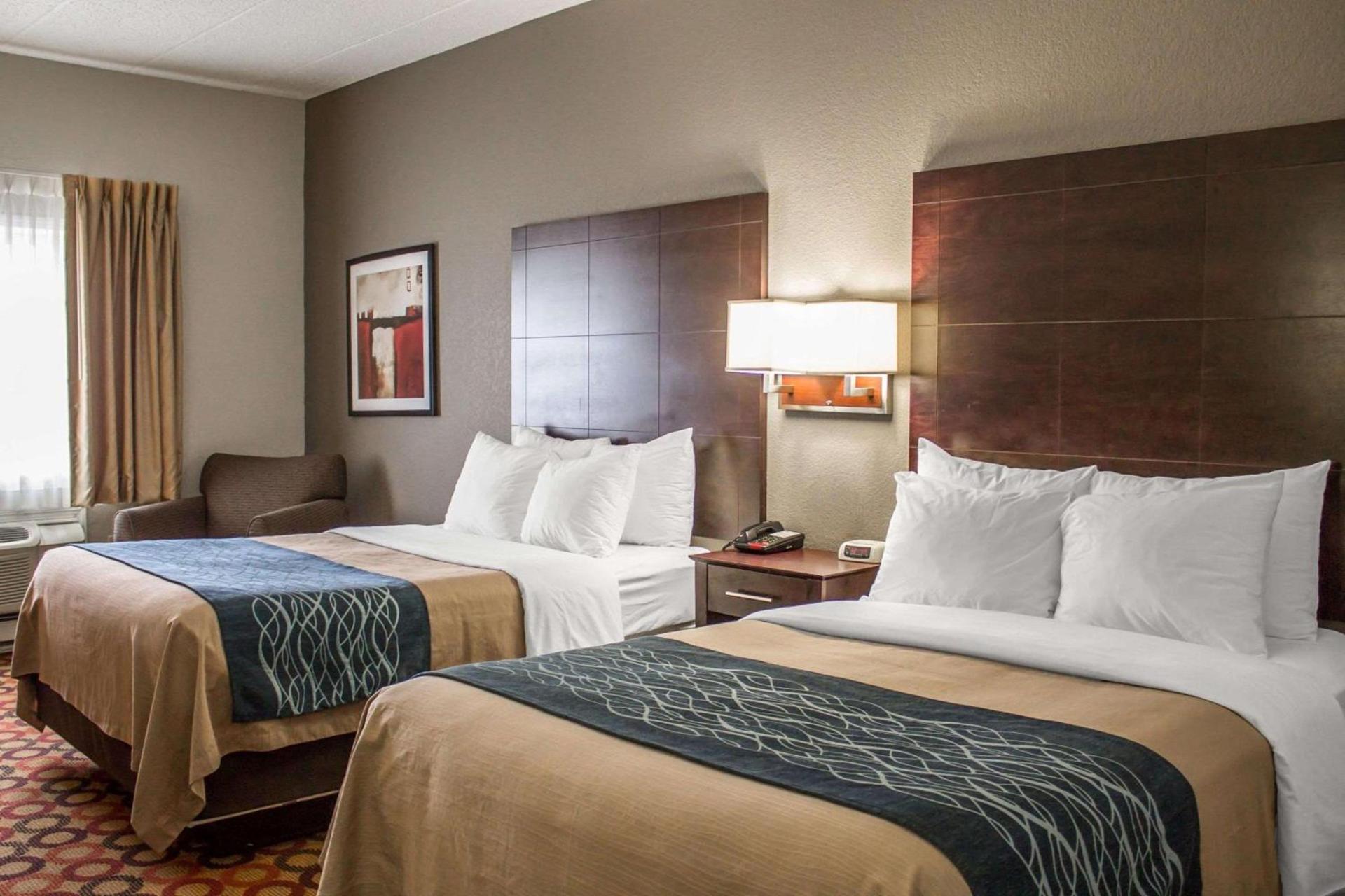Comfort Inn Sandusky photo 32
