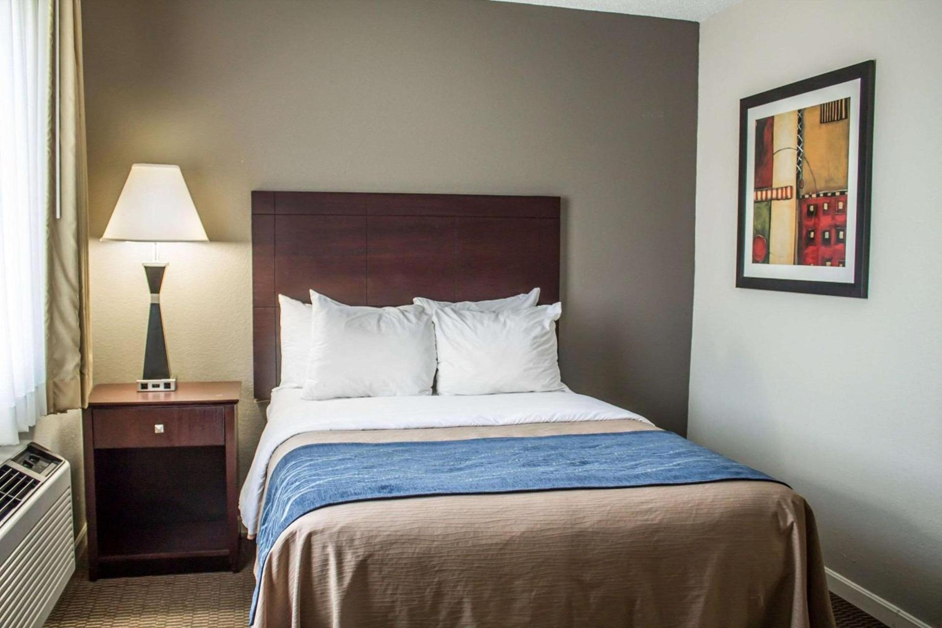 Comfort Inn Sandusky photo 16