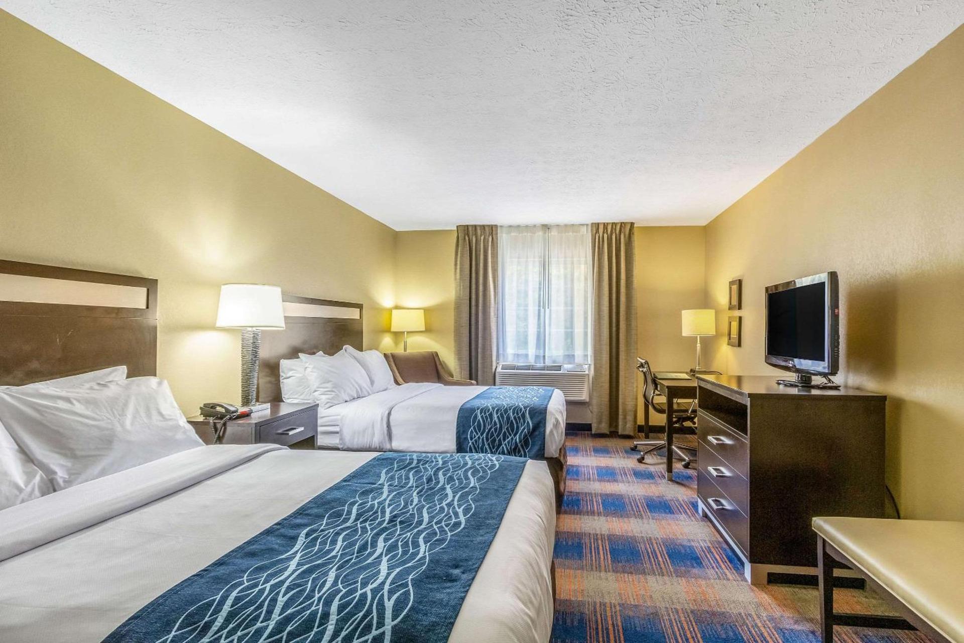 Comfort Inn Independence - Cleveland photo 9