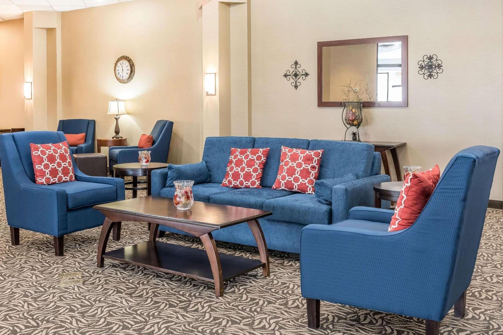 Comfort Inn & Suites Piqua-Near Troy-I75 photo 6