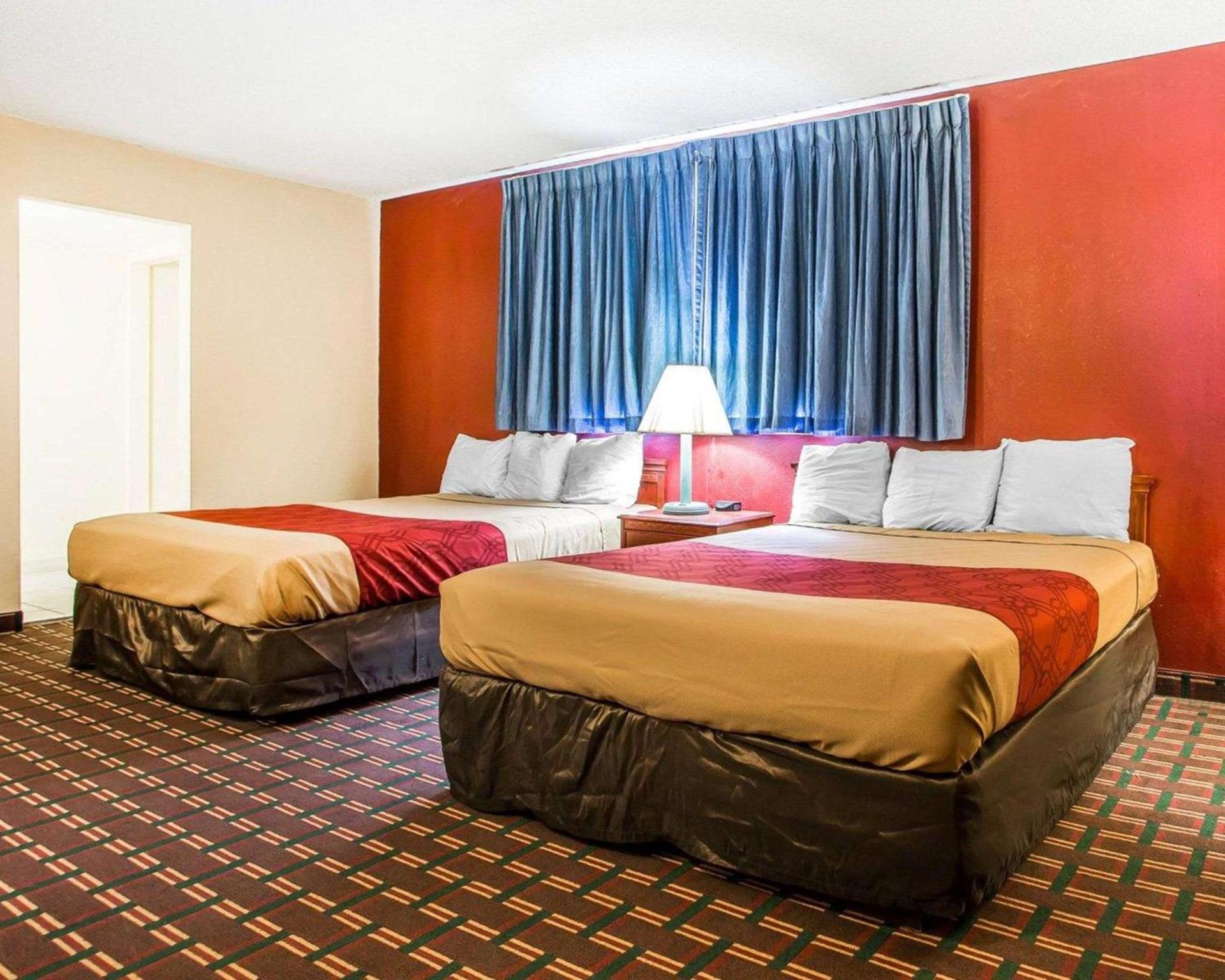 Howard Johnson by Wyndham Montpelier photo 12