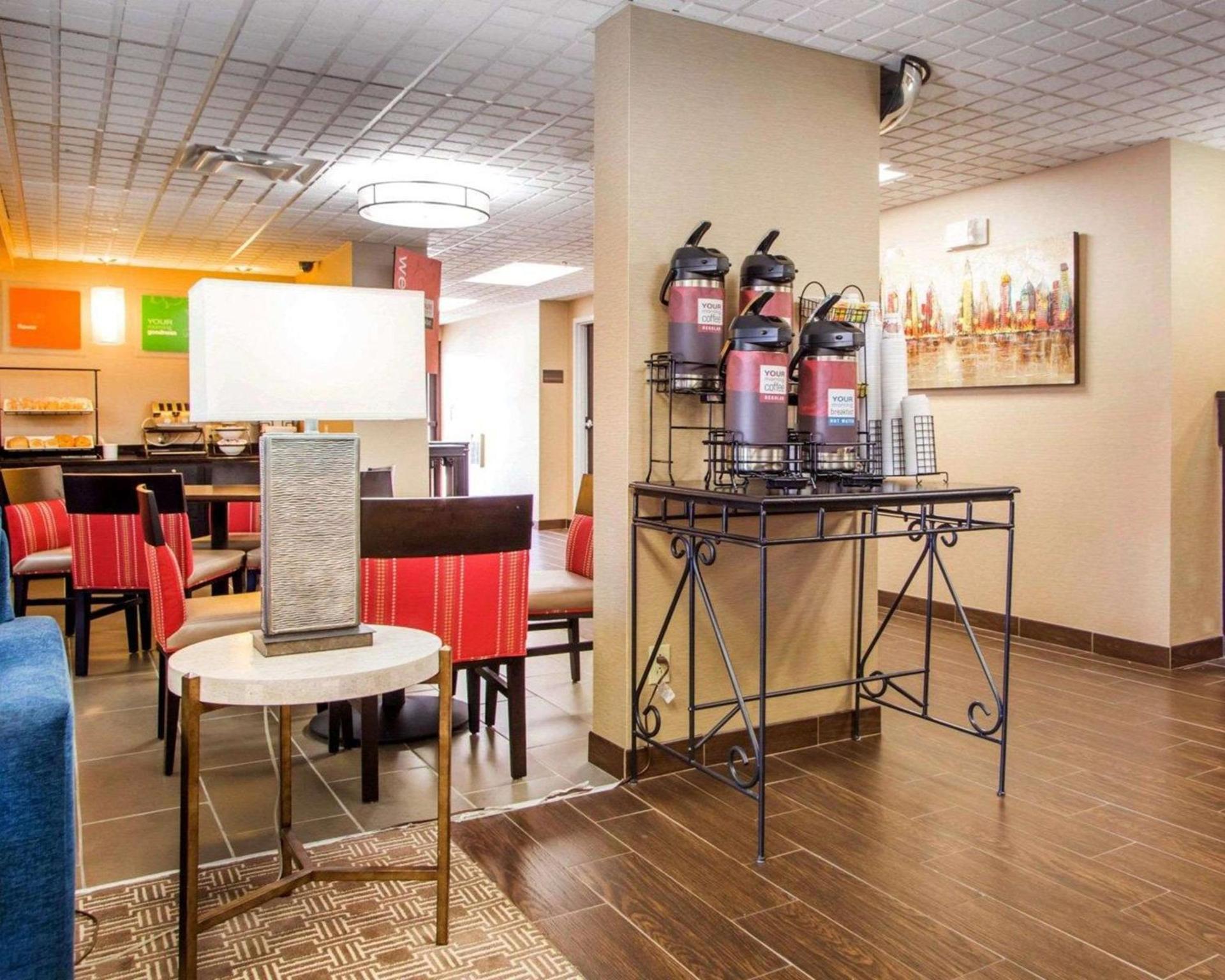 Comfort Inn Dayton - Huber Heights photo 21