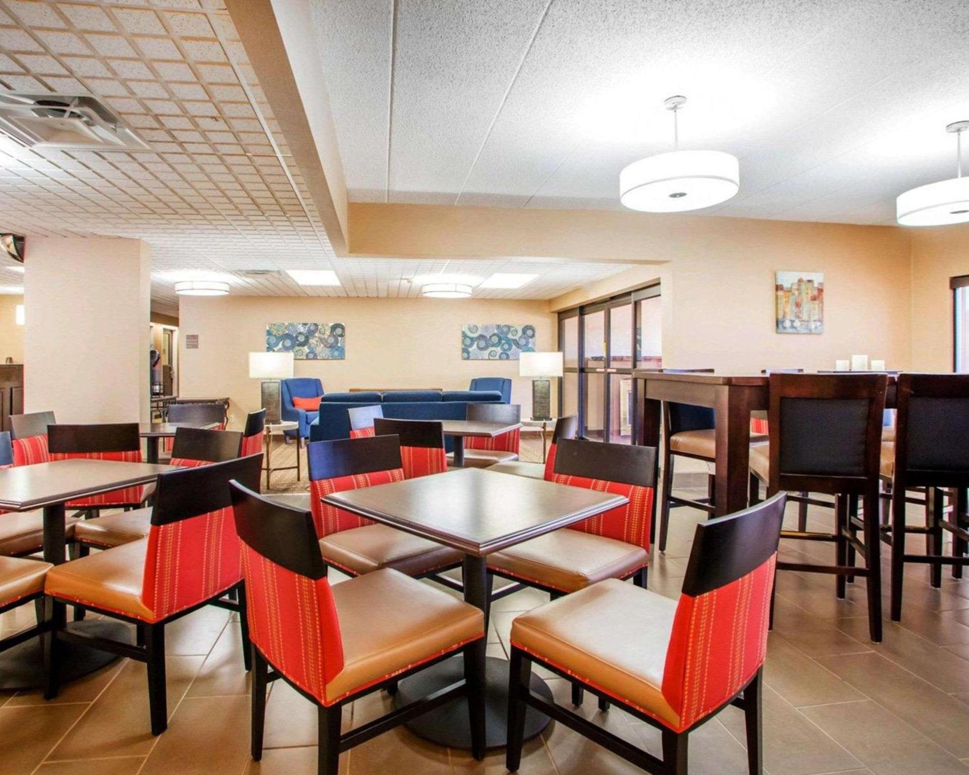 Comfort Inn Dayton - Huber Heights photo 6