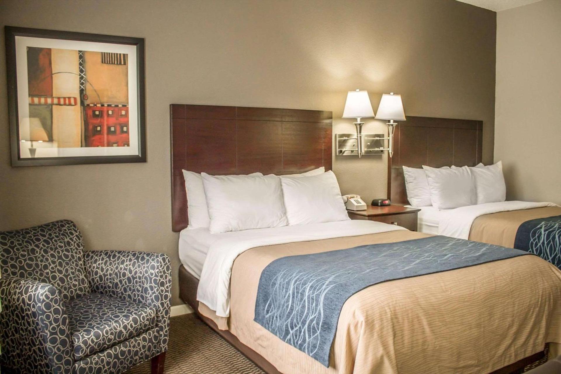 Comfort Inn Sandusky photo 33