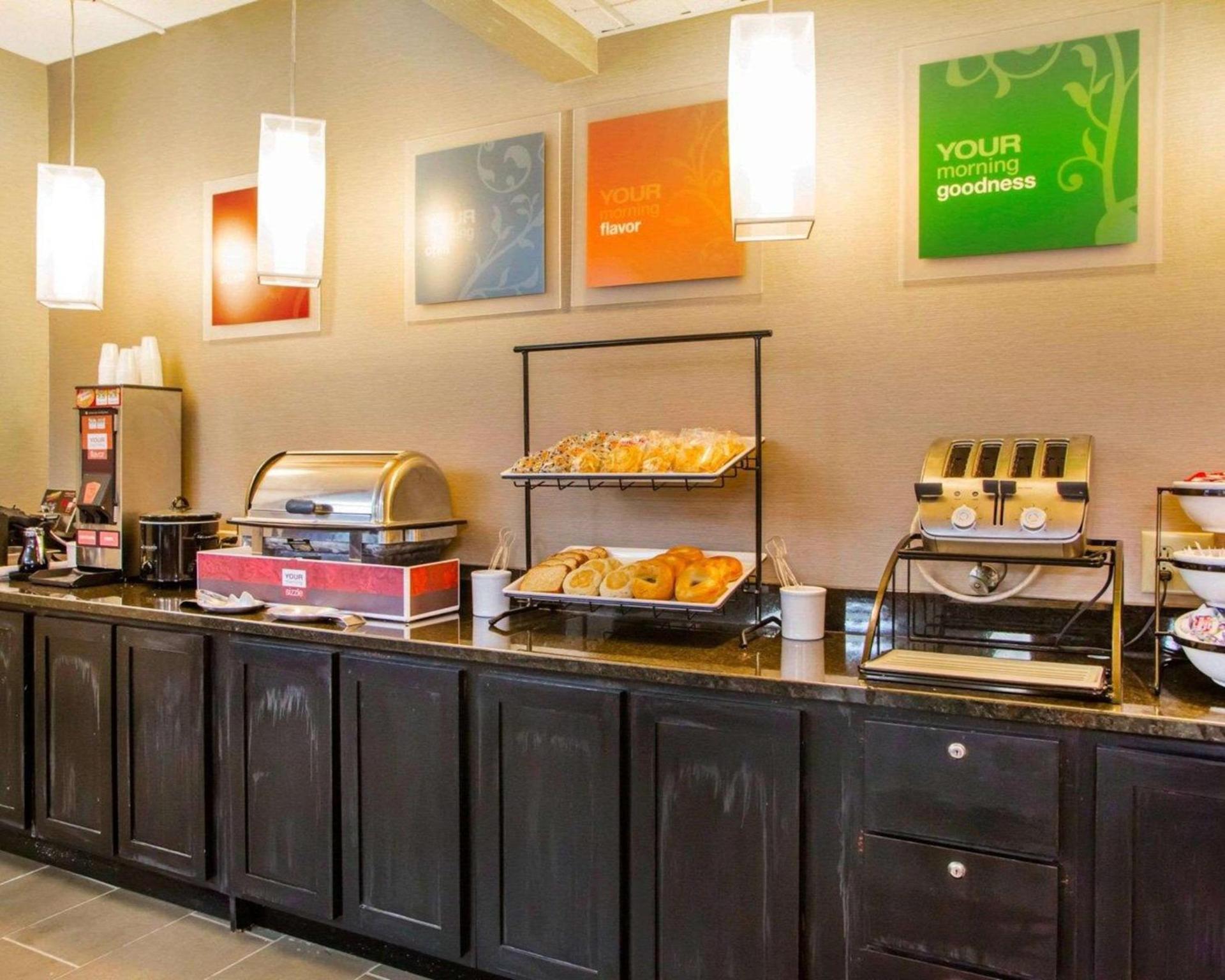 Comfort Inn Dayton - Huber Heights photo 11