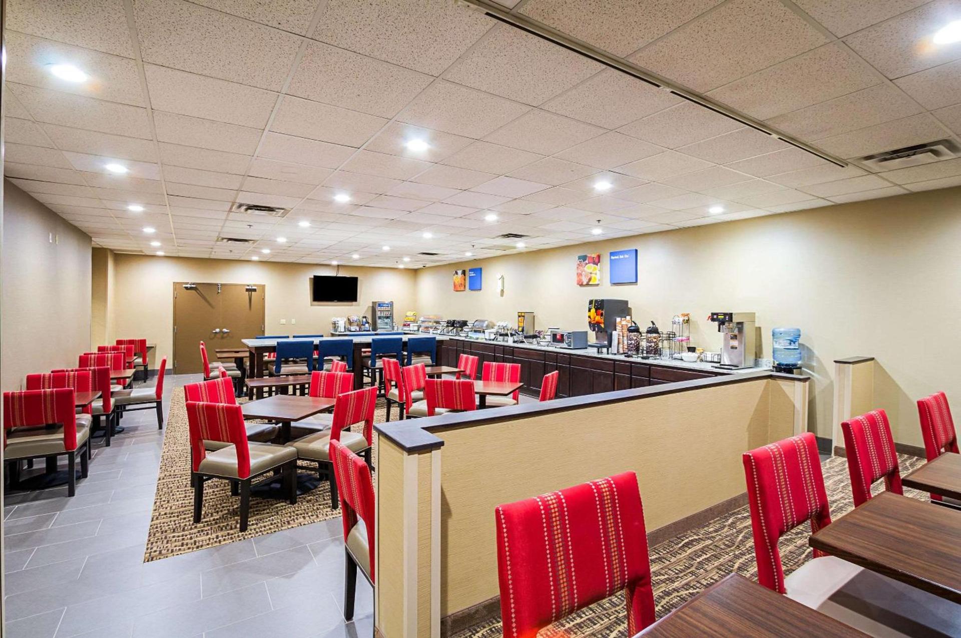 Comfort Inn Cleveland Downtown photo 5