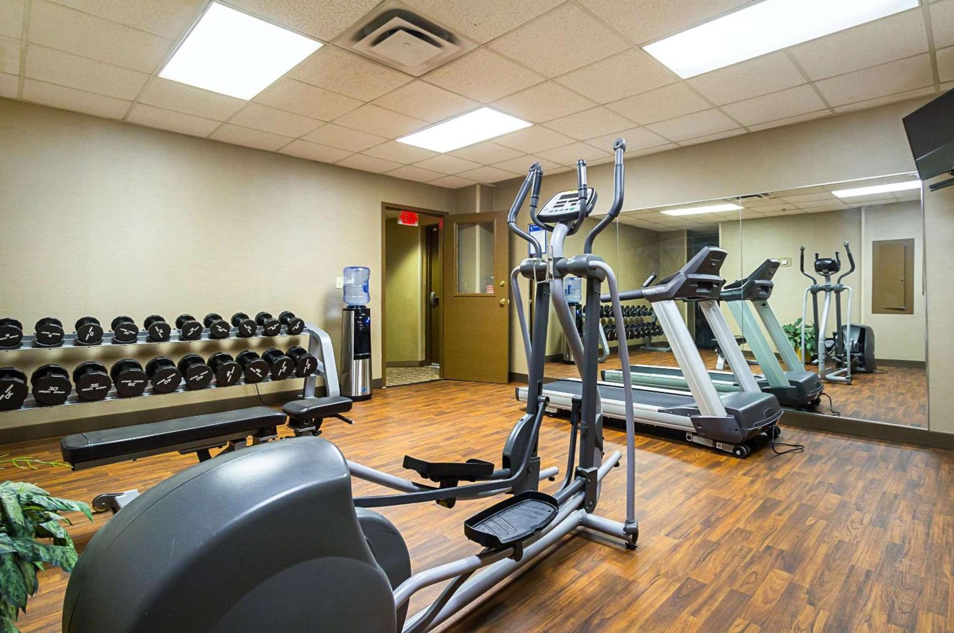 Comfort Inn Cleveland Downtown photo 13