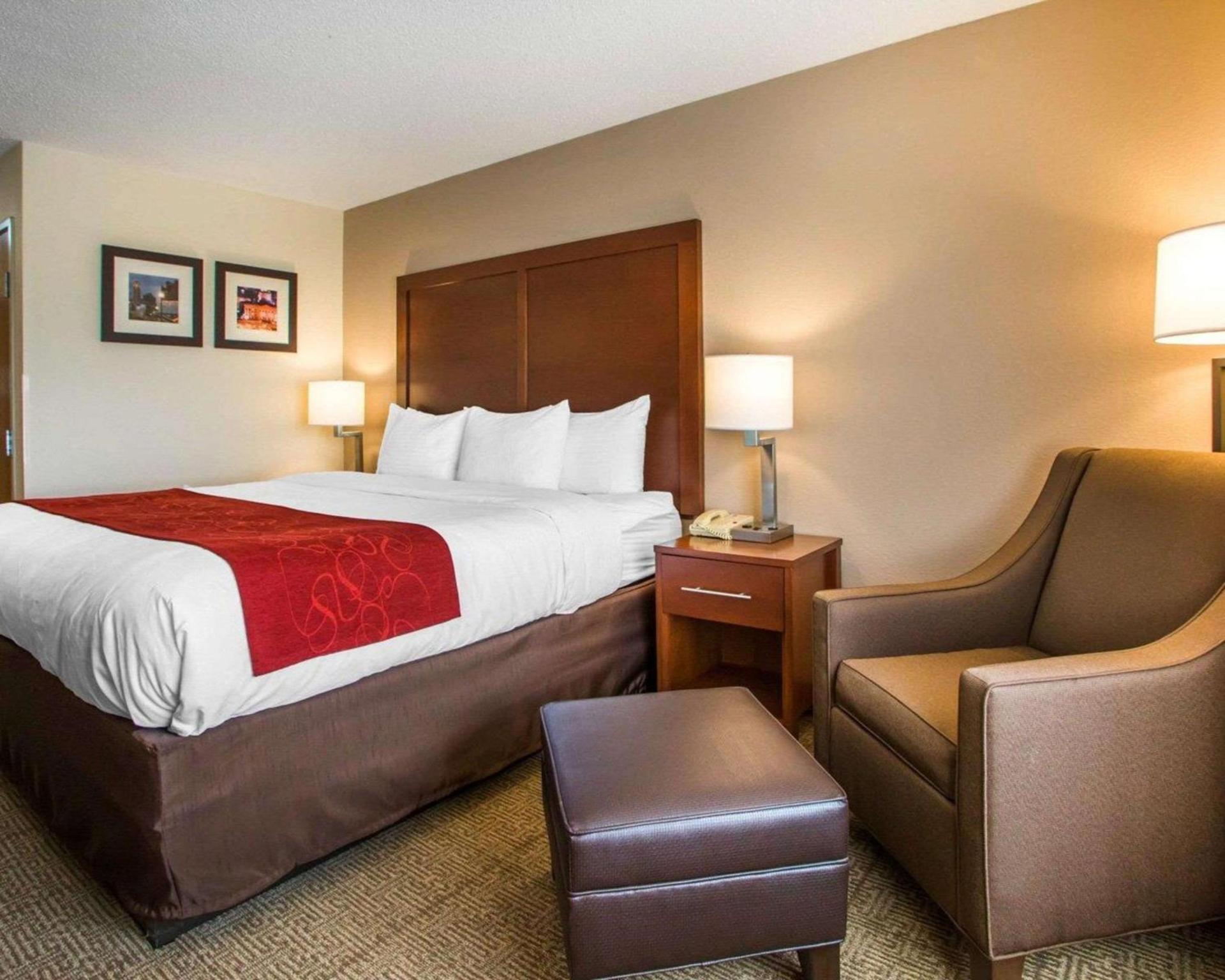 Comfort Suites Columbus West - Hilliard photo 5