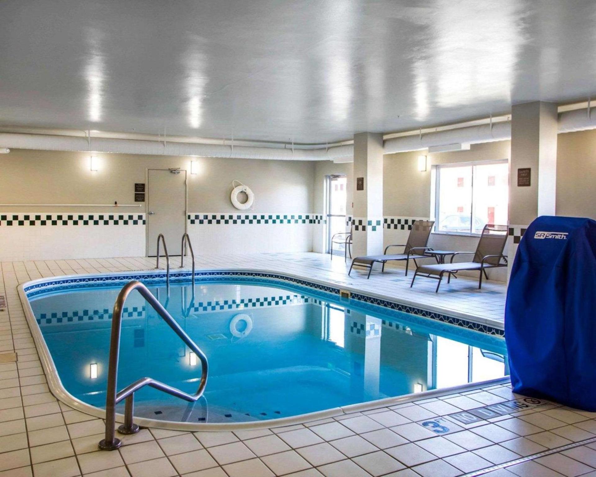 Comfort Suites Columbus West - Hilliard photo 27